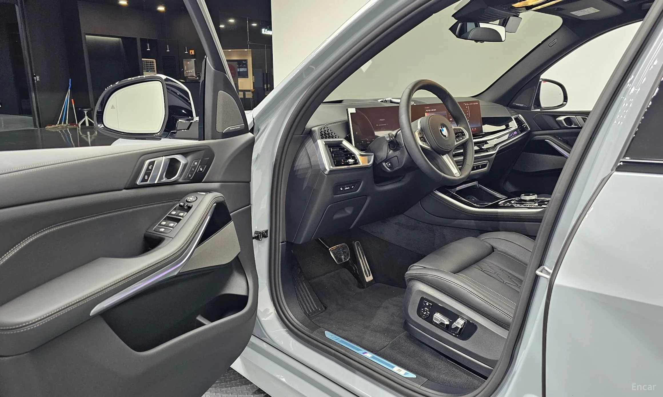 BMW X5 (G05) превью 10