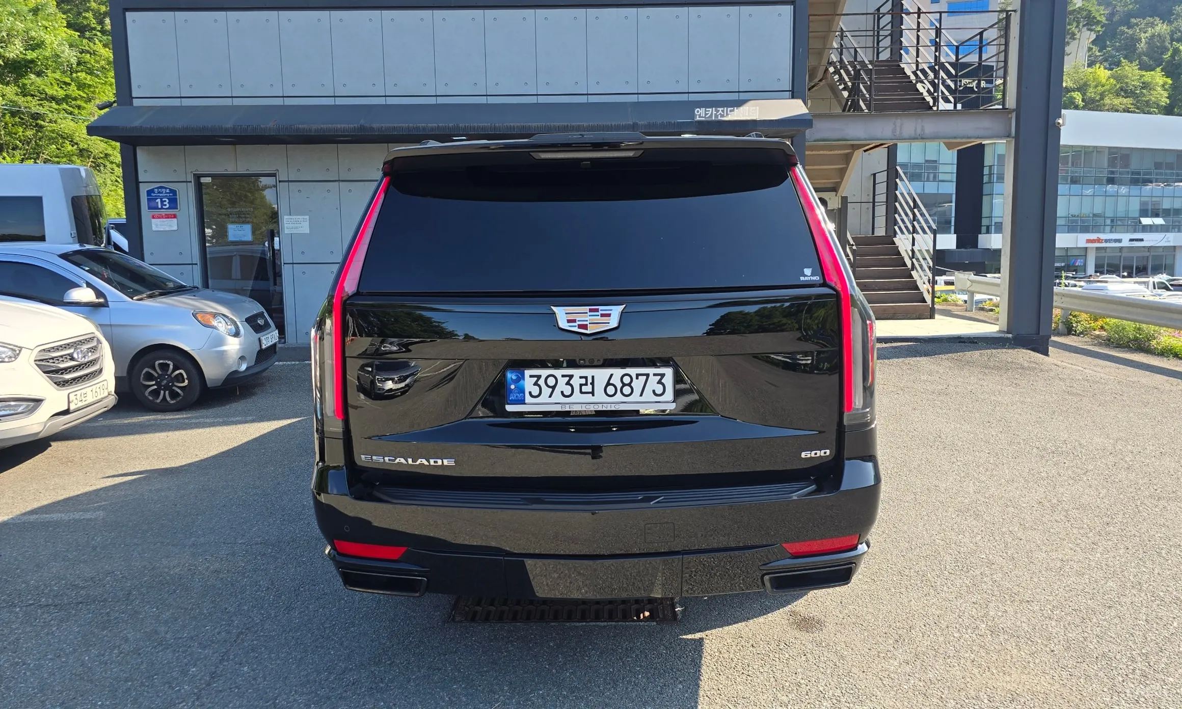 Cadillac Escalade 5th Generation превью 4