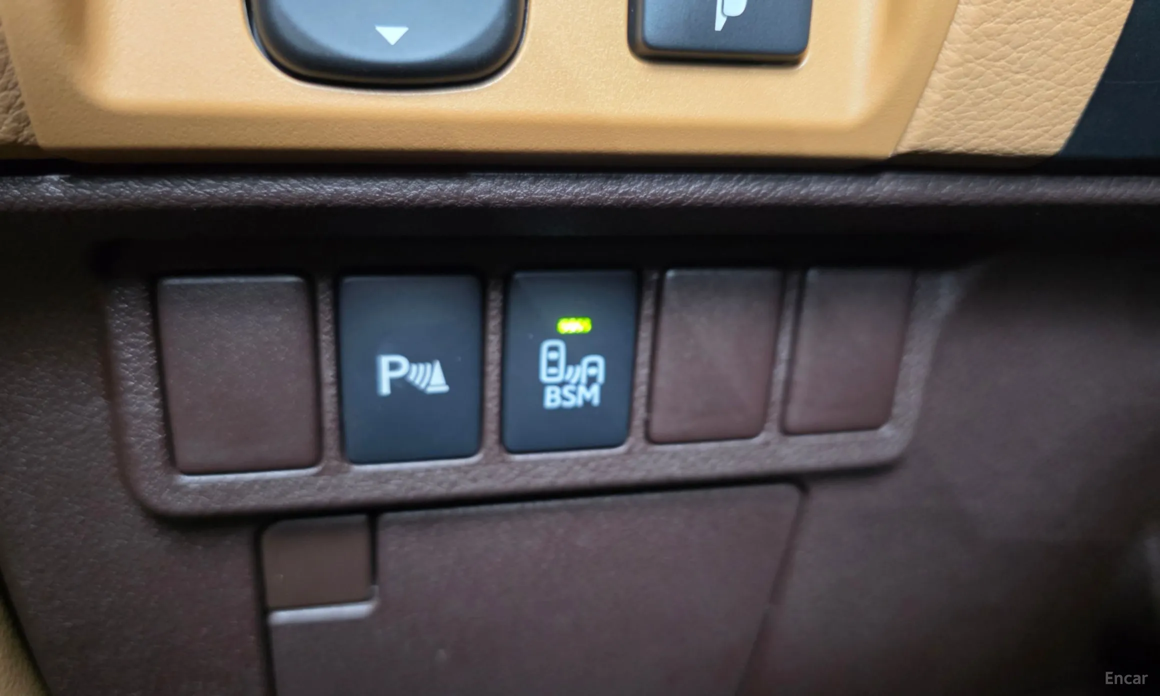 Lexus New ES300h превью 16
