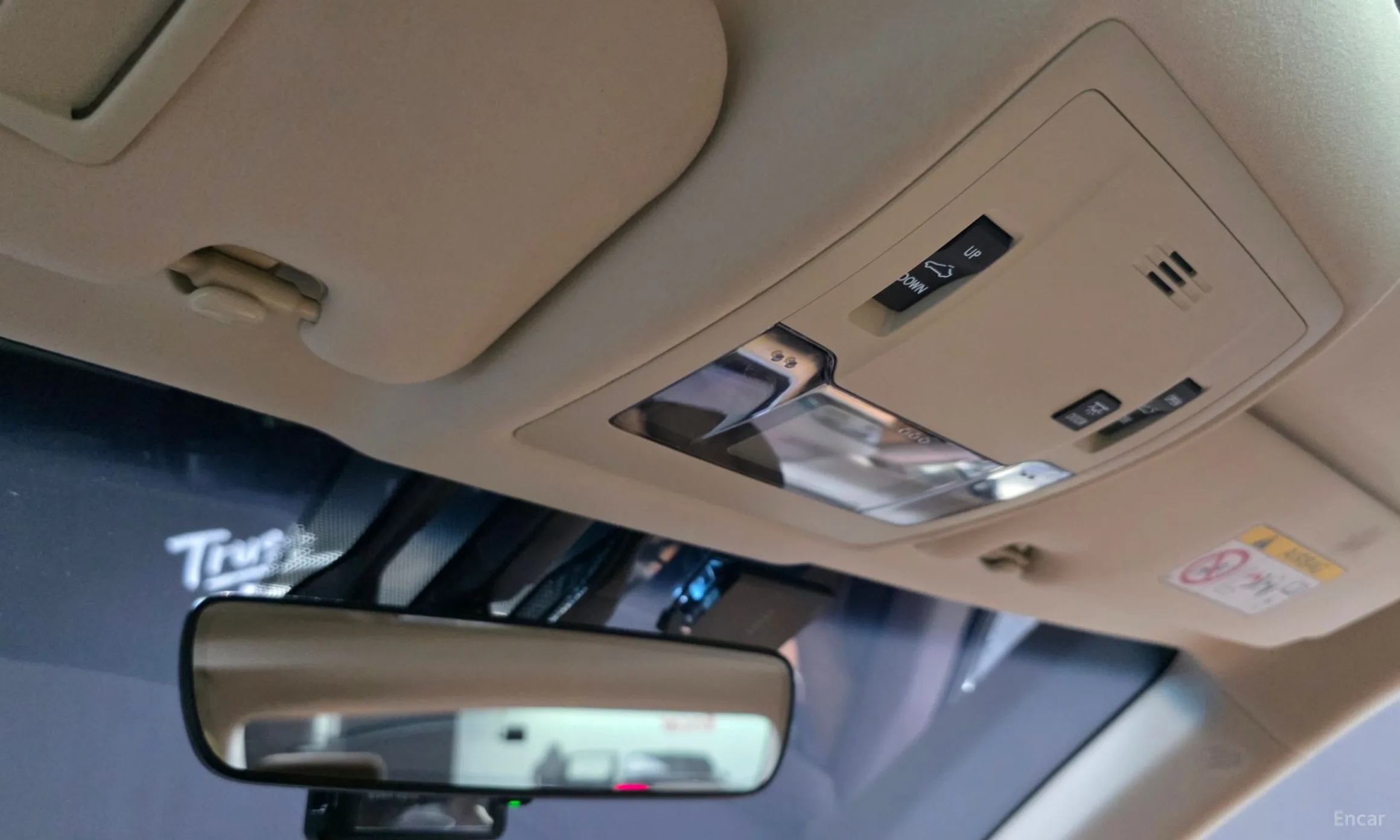 Lexus New ES300h превью 17
