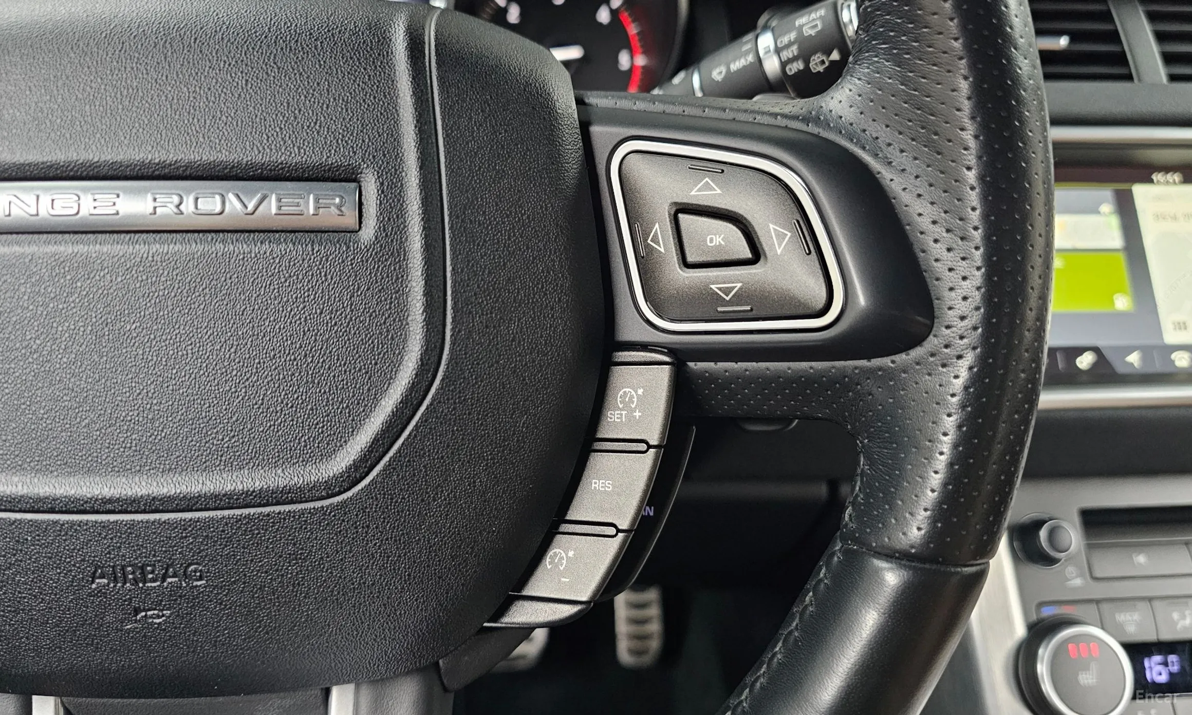 Land Rover Range Rover Evoque превью 16