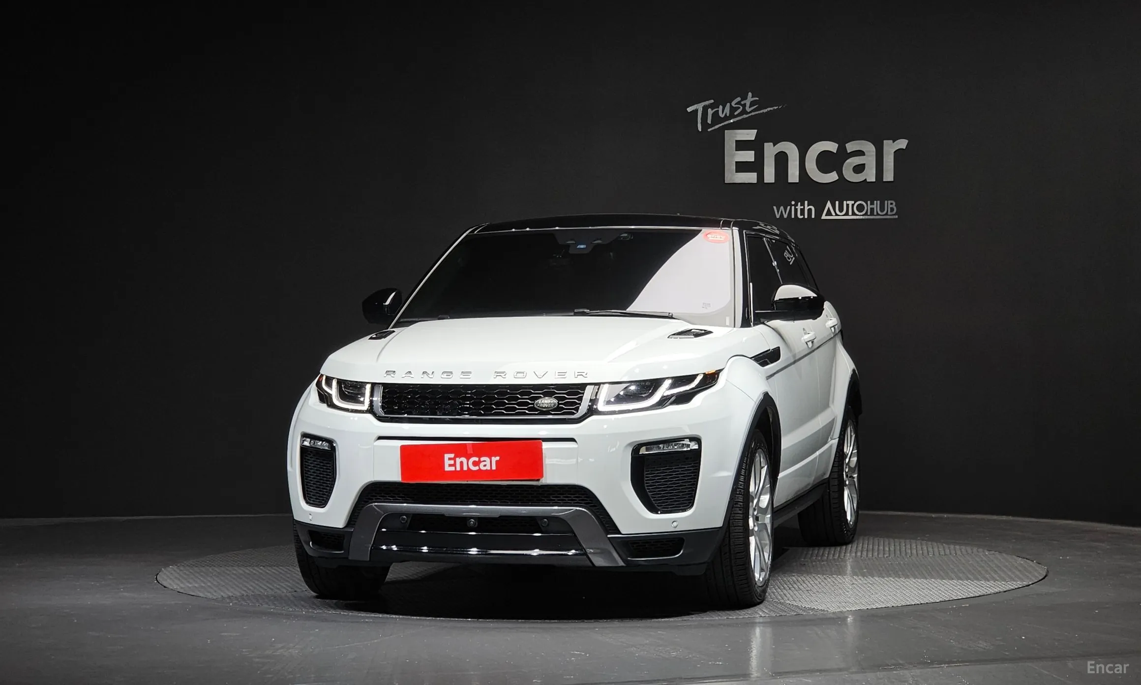 Land Rover Range Rover Evoque превью 3