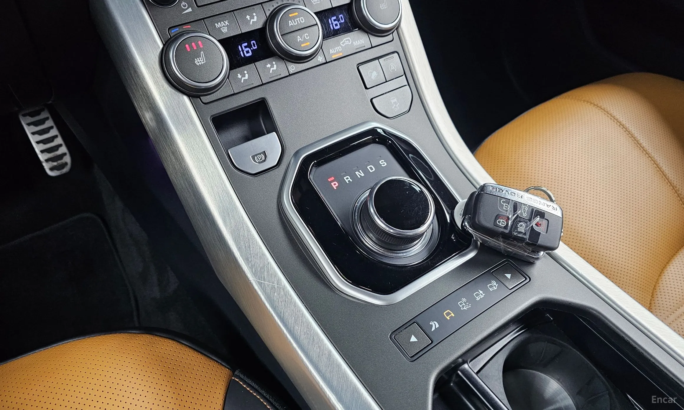 Land Rover Range Rover Evoque превью 9