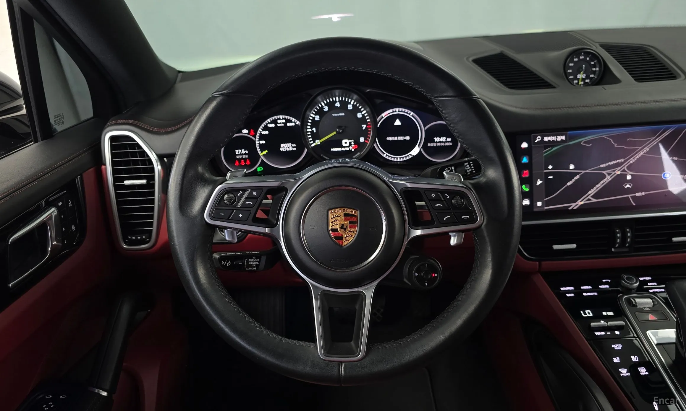 Porsche Cayenne (PO536) превью 13