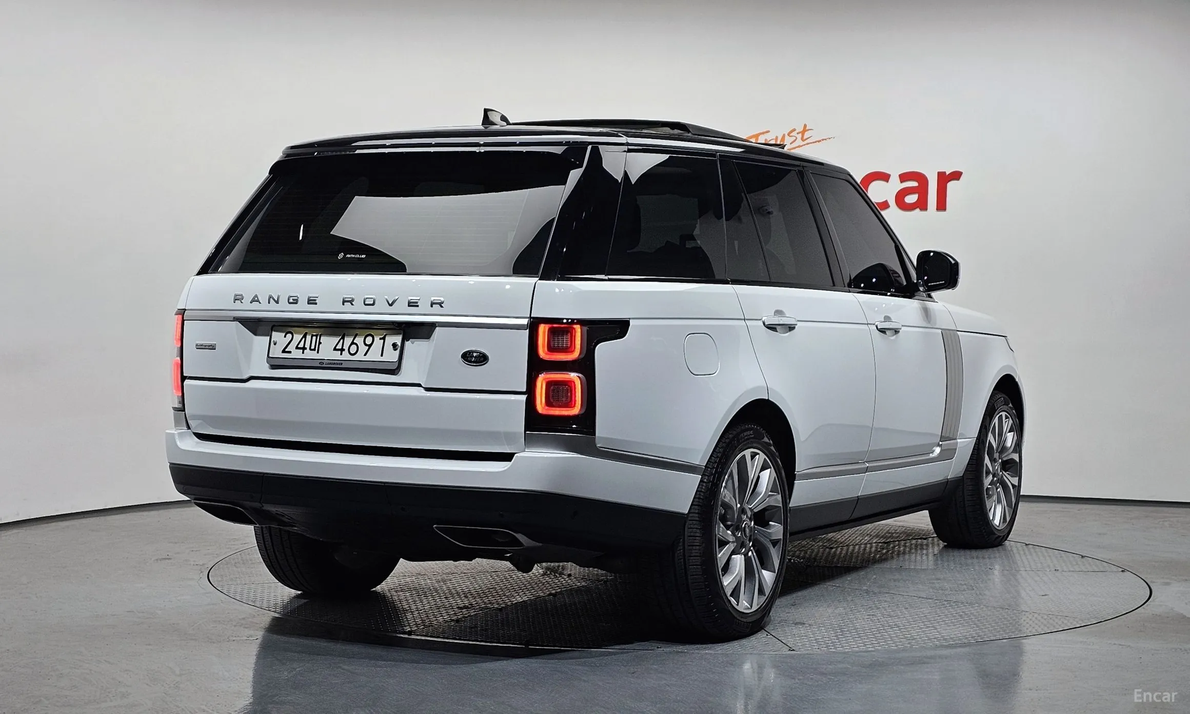 Land Rover Range Rover 4th Generation