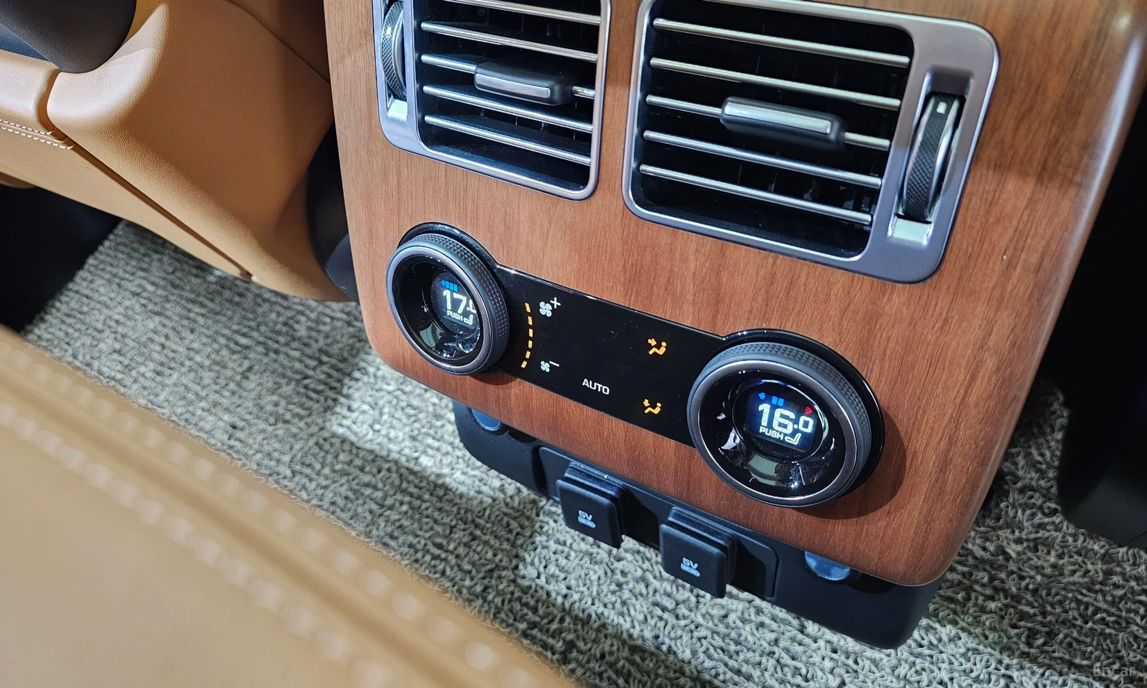 Land Rover Range Rover 4th Generation превью 18