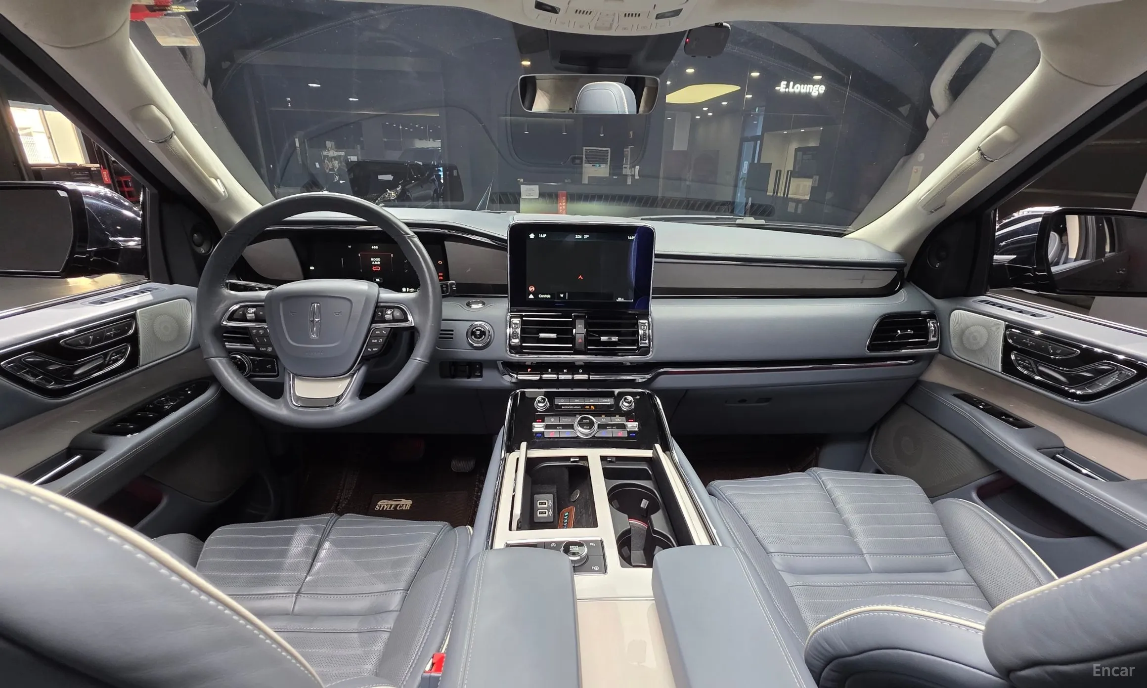 Lincoln Navigator 4th generation превью 7