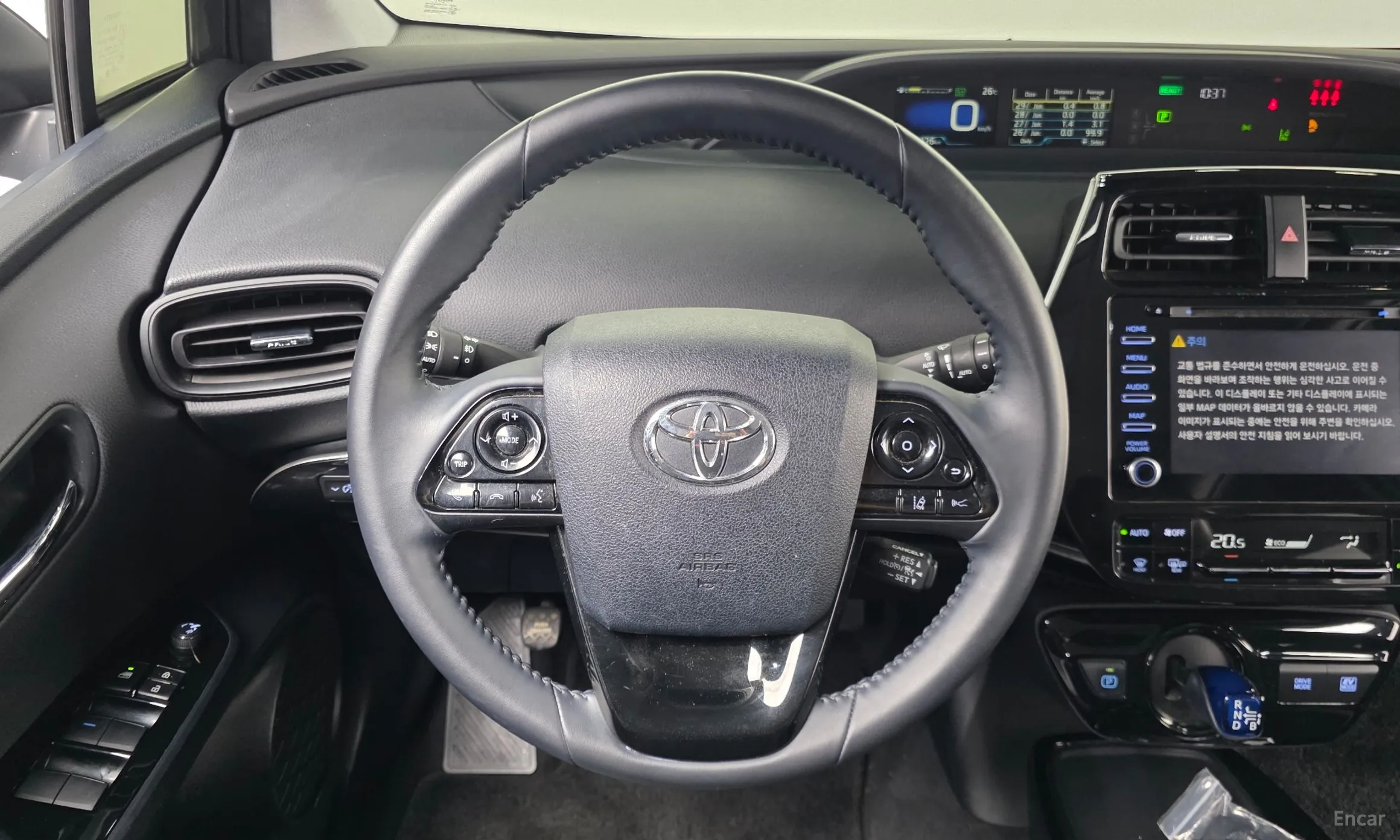 Toyota Prius 4th Generation превью 13