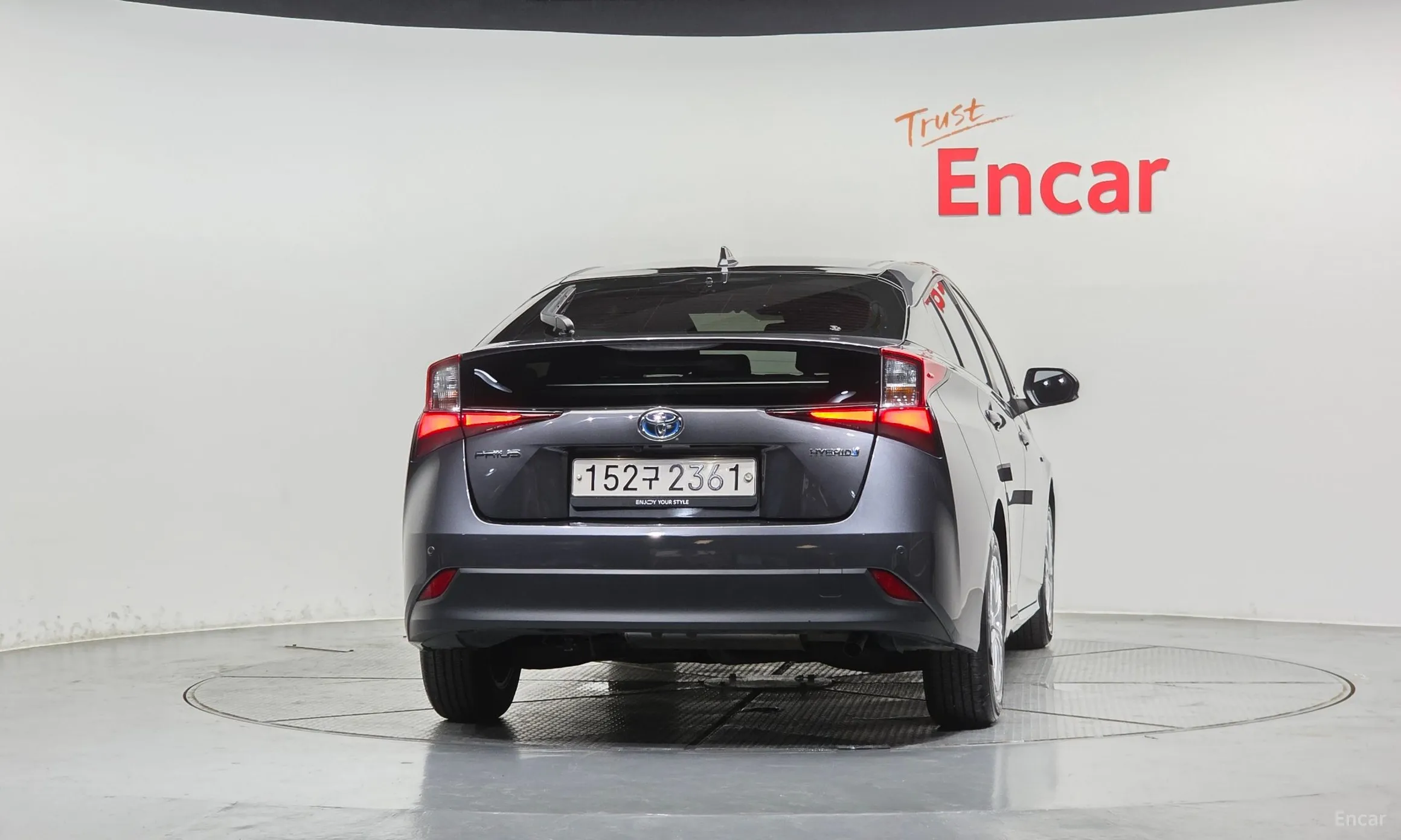 Toyota Prius 4th Generation превью 4