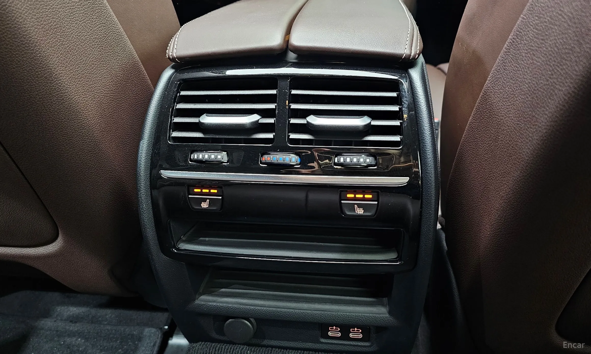 BMW 5 Series (G30) превью 18