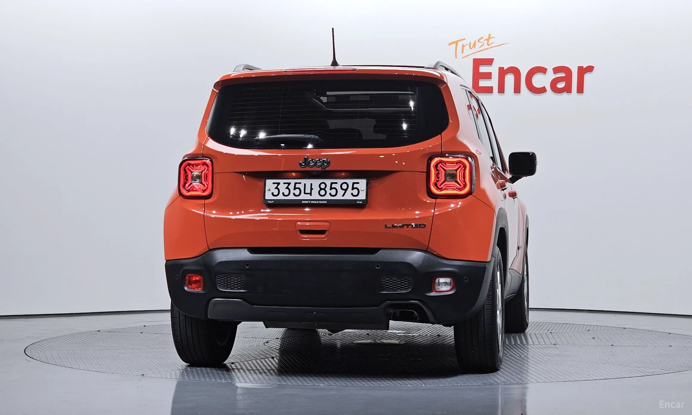 Jeep Renegade превью 4