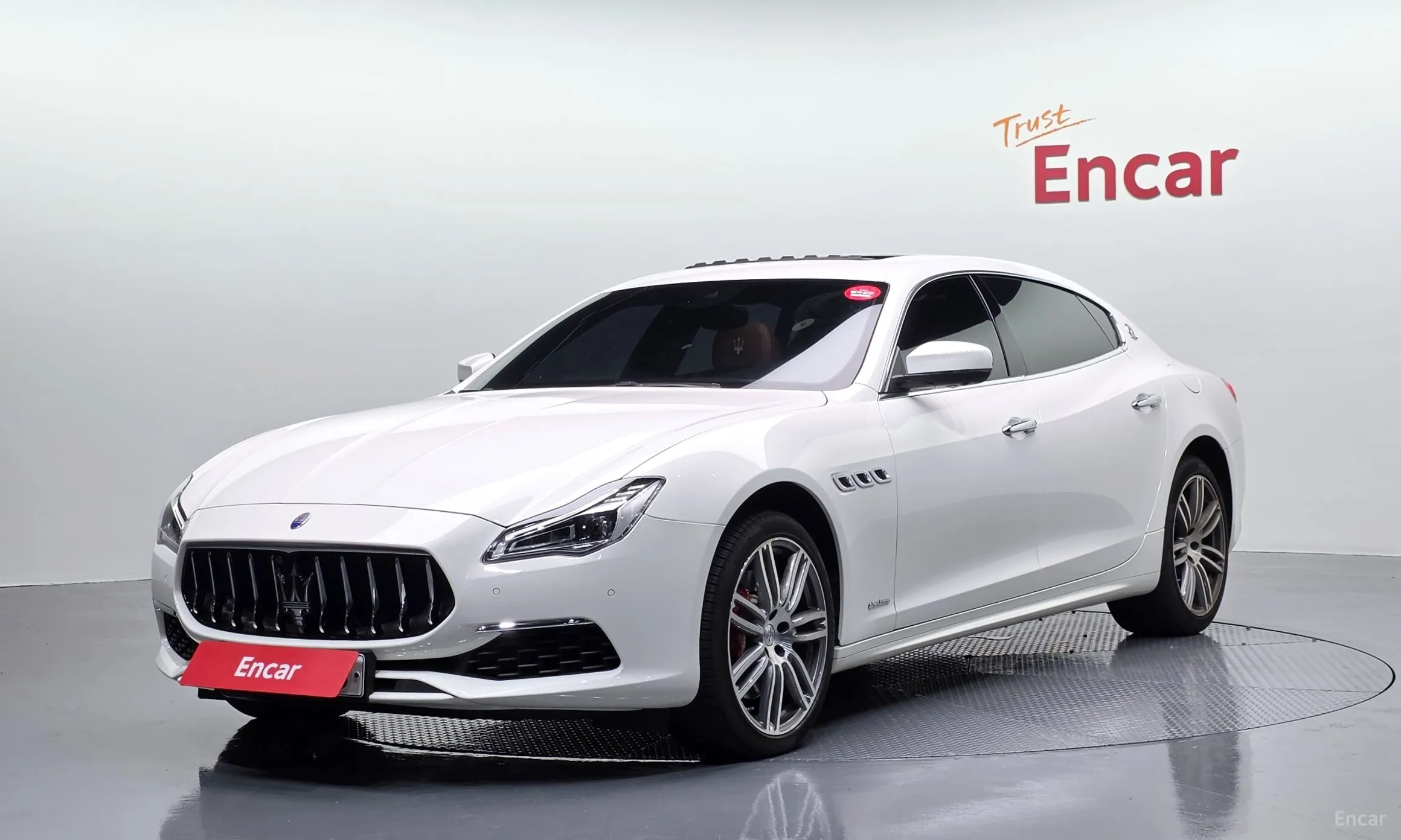 Maserati Quattroporte