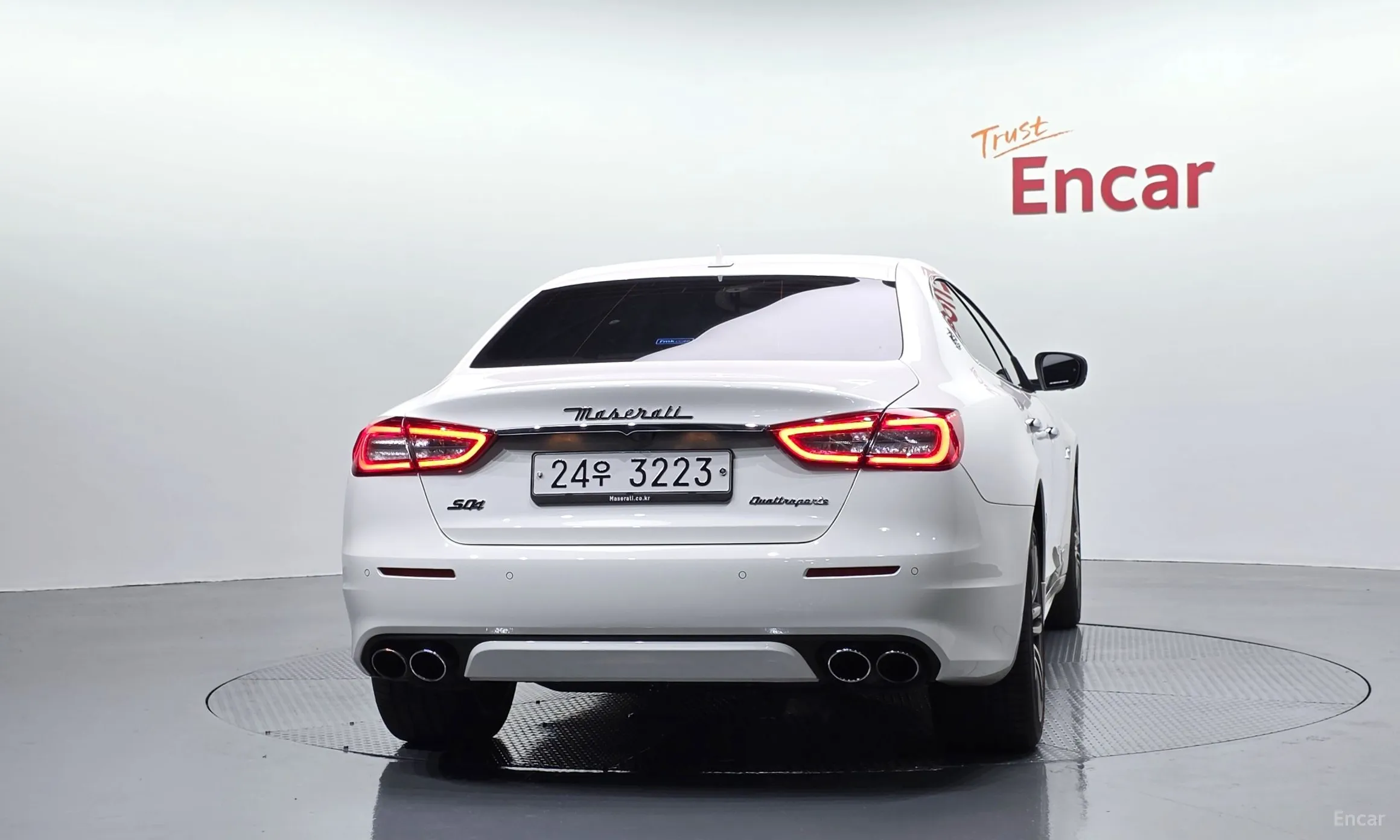 Maserati Quattroporte превью 4