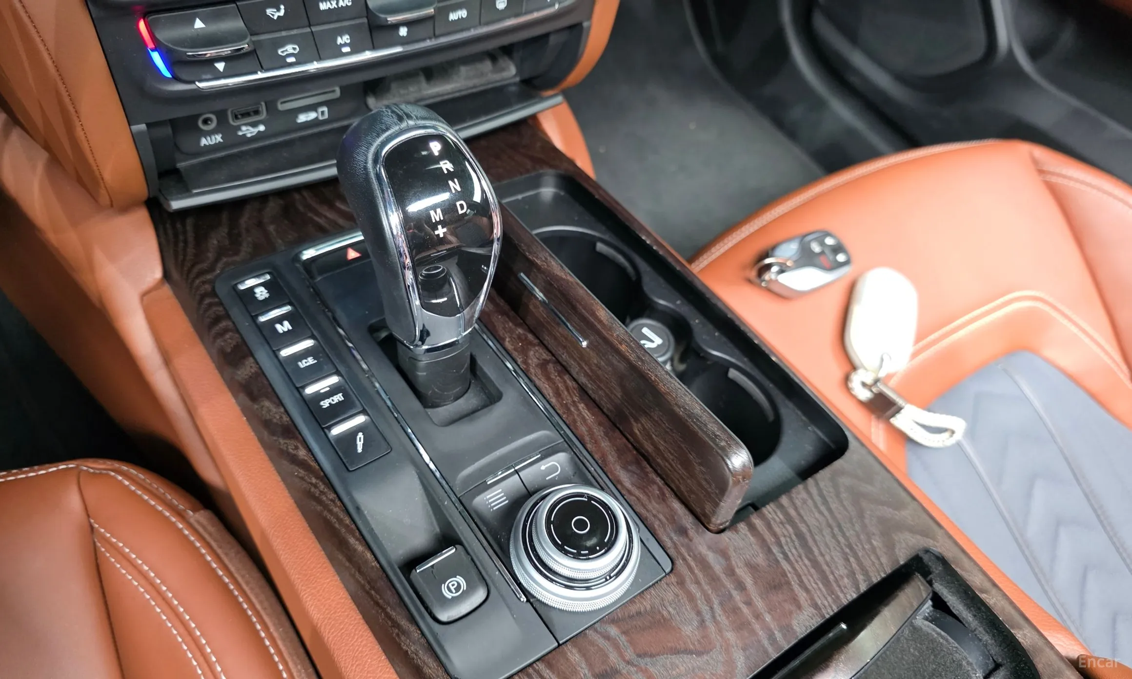 Maserati Quattroporte превью 9
