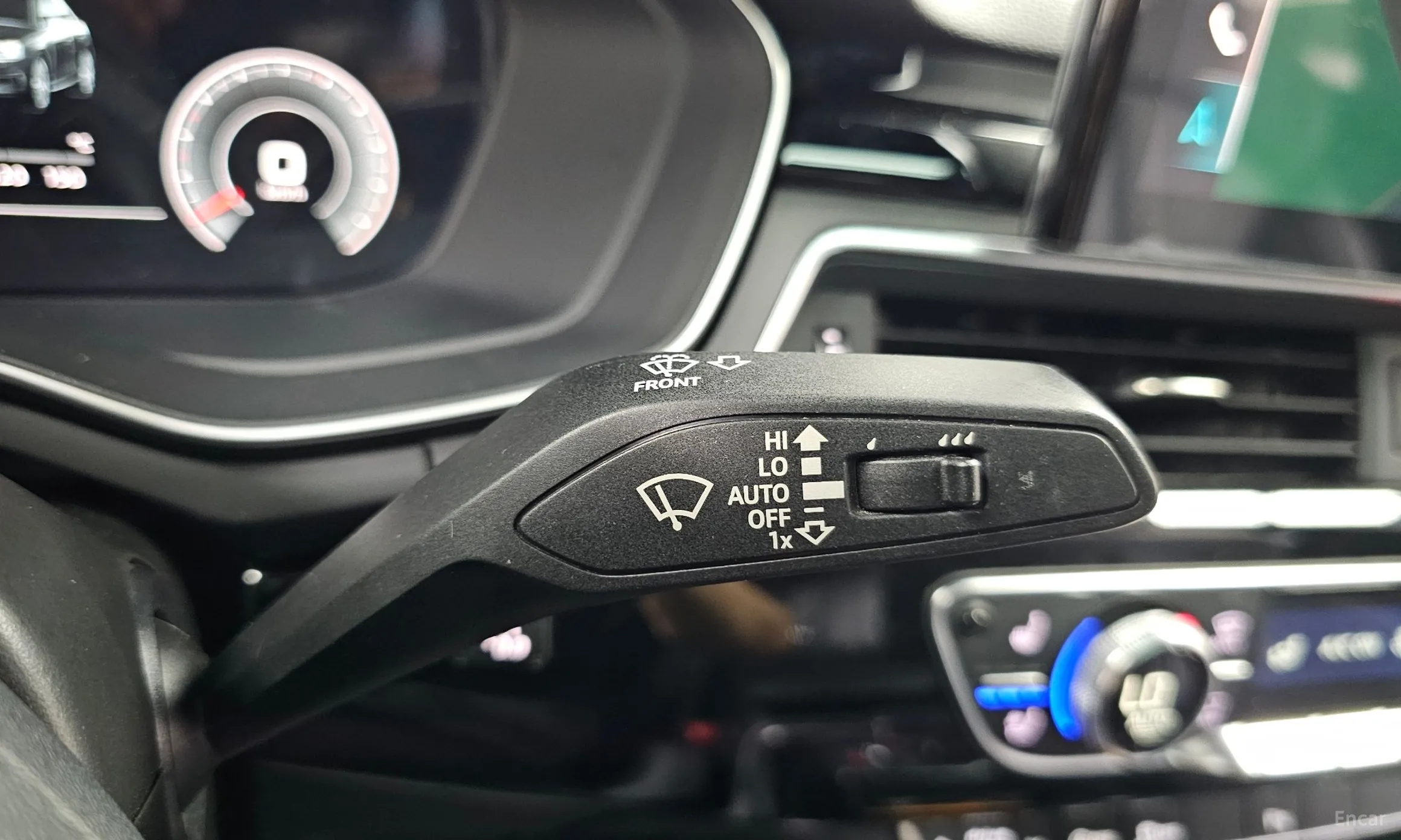 Audi A4 (B9) превью 20