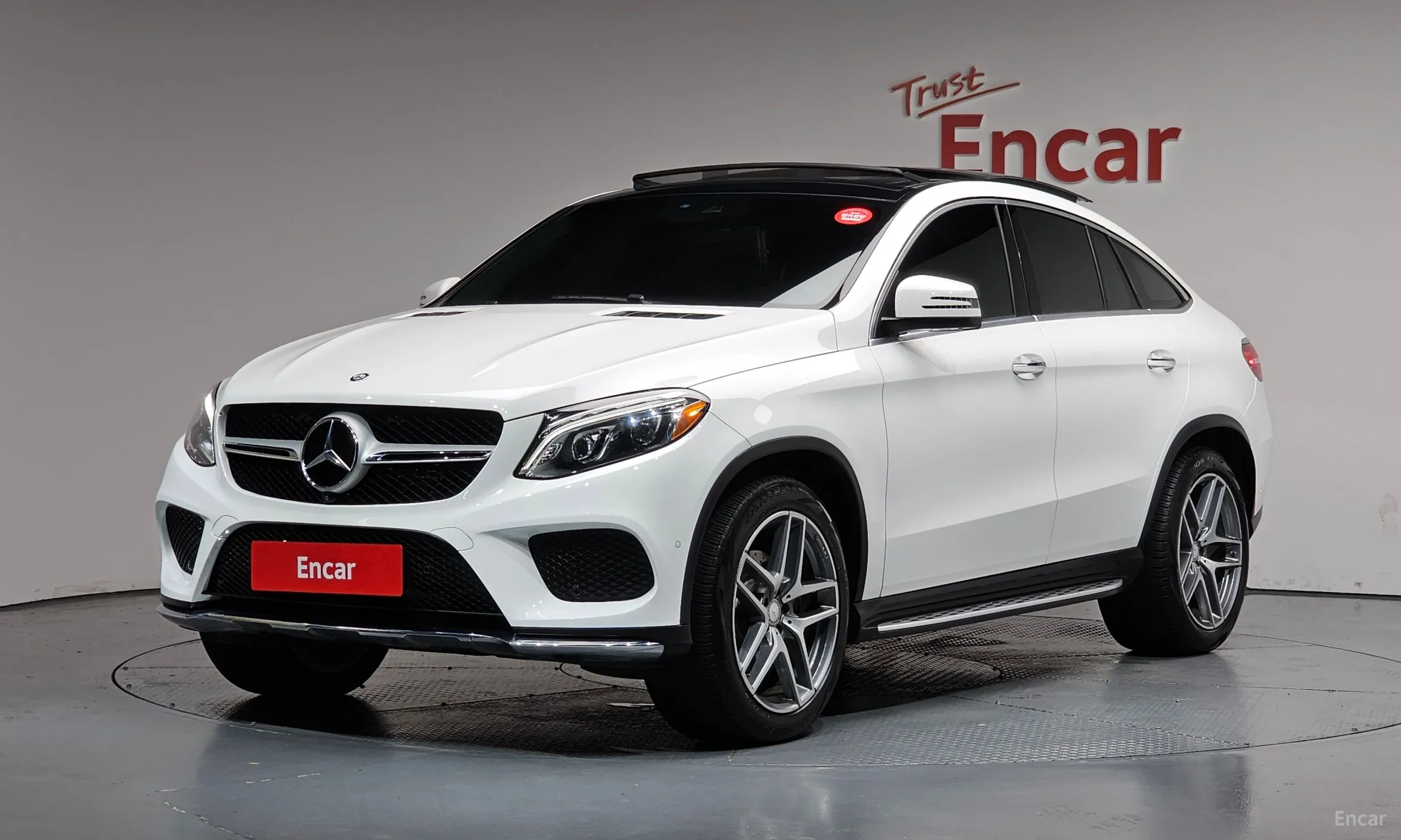 Mercedes Benz GLE-Class W166