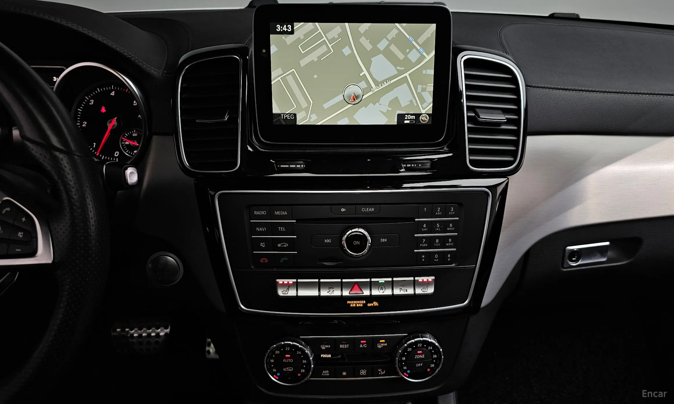 Mercedes Benz GLE-Class W166 превью 14