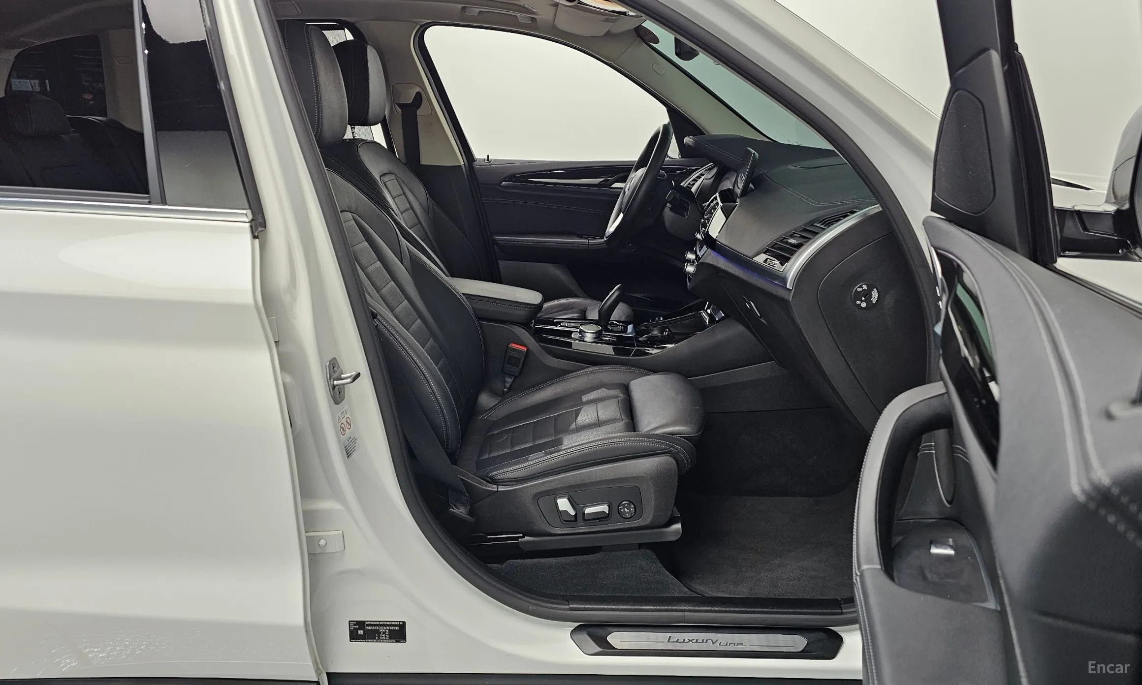 BMW X3 (G01) превью 11