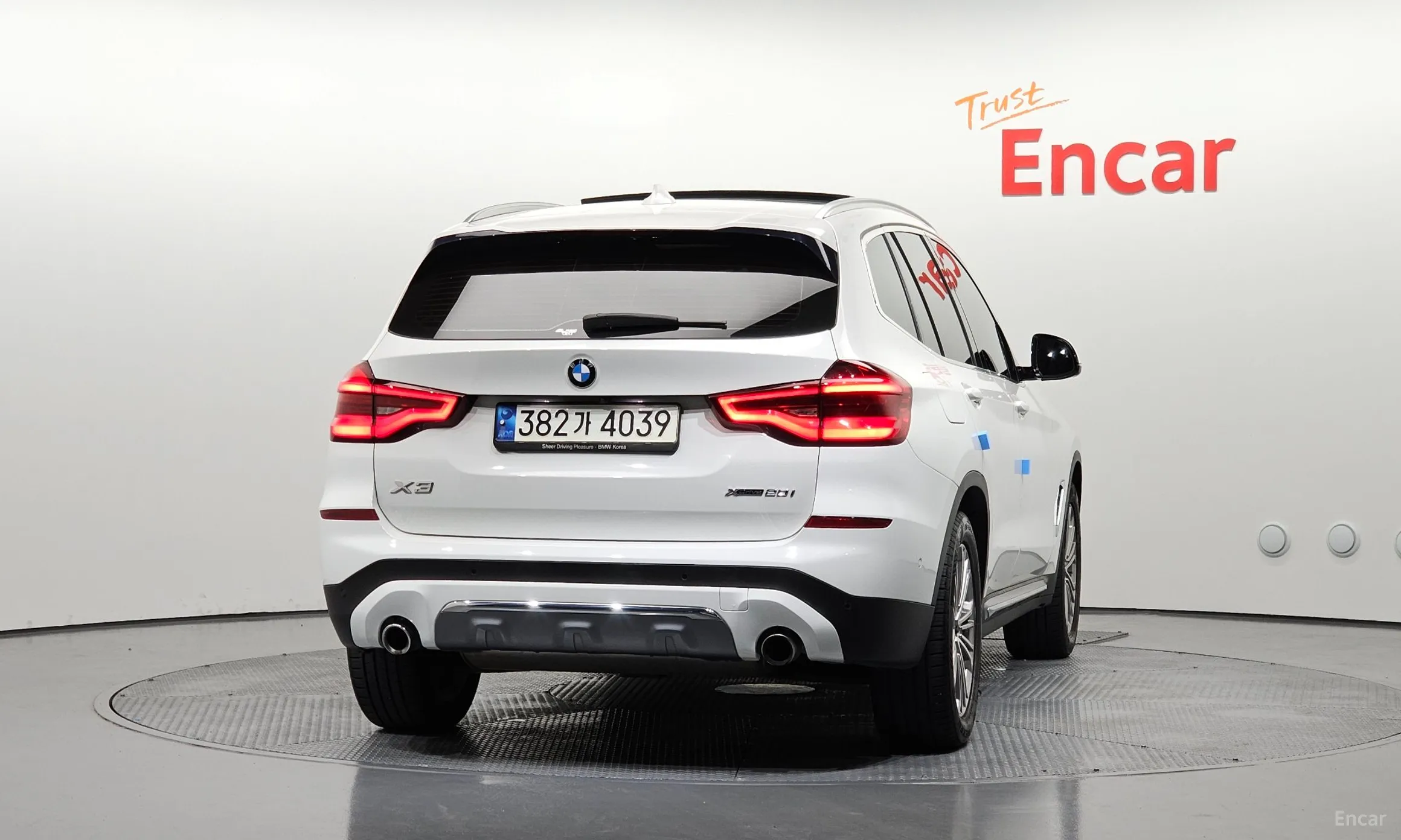 BMW X3 (G01) превью 4