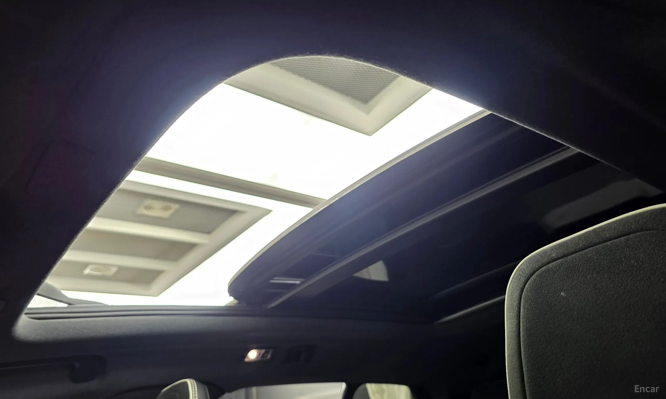 Volvo XC40 превью 19
