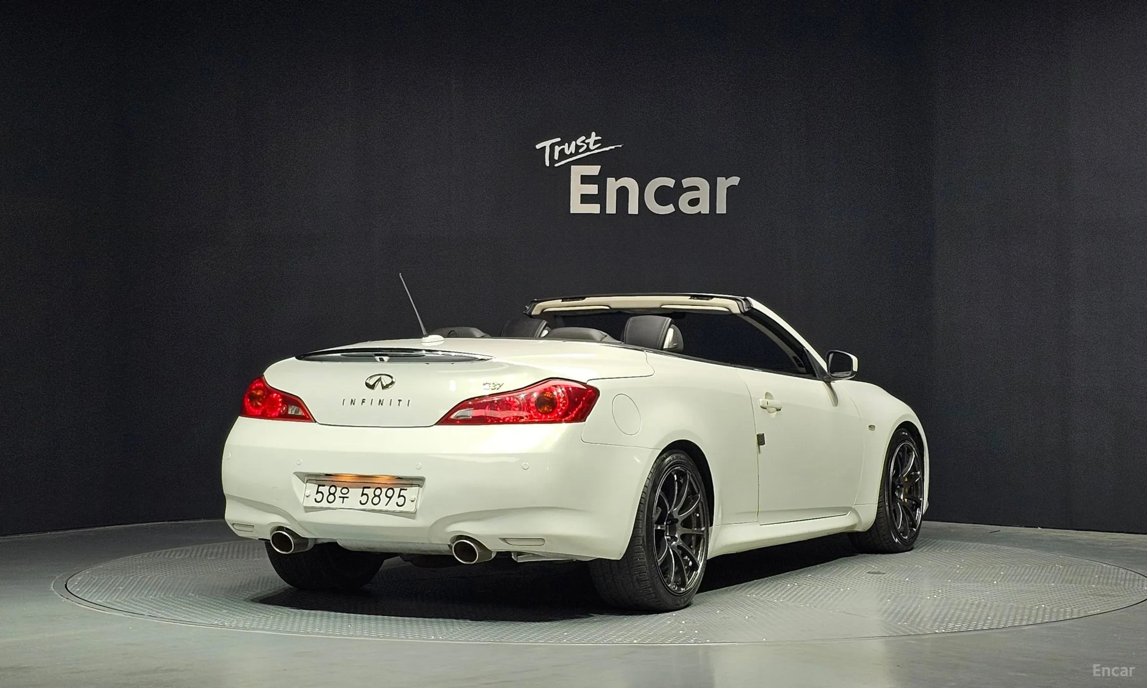 Infiniti G37