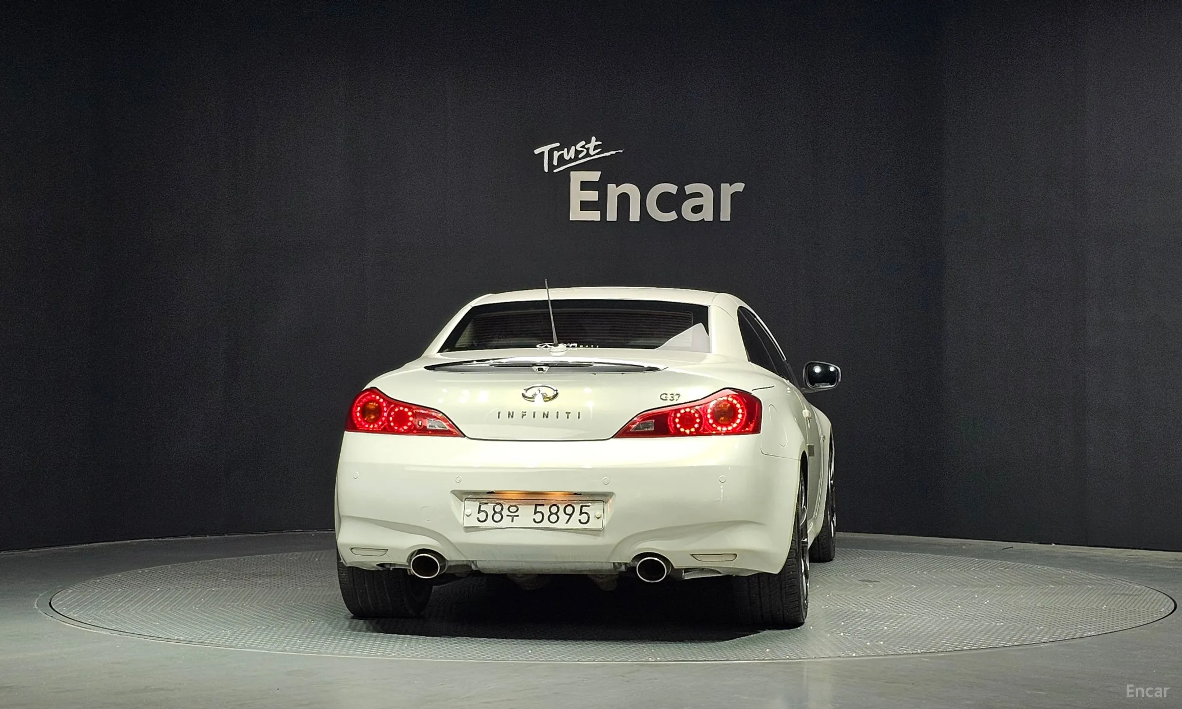 Infiniti G37 превью 4