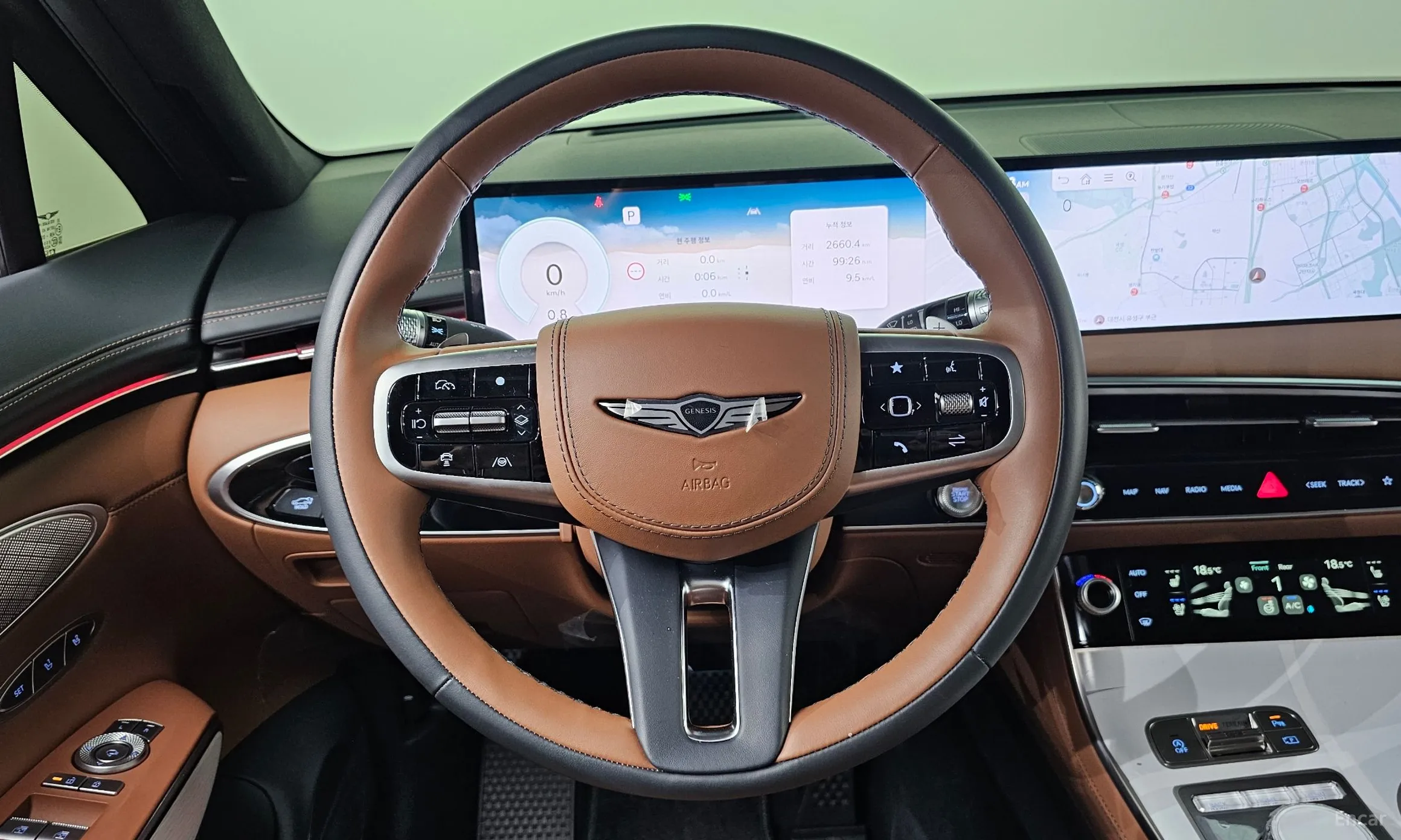 Genesis GV70 превью 14