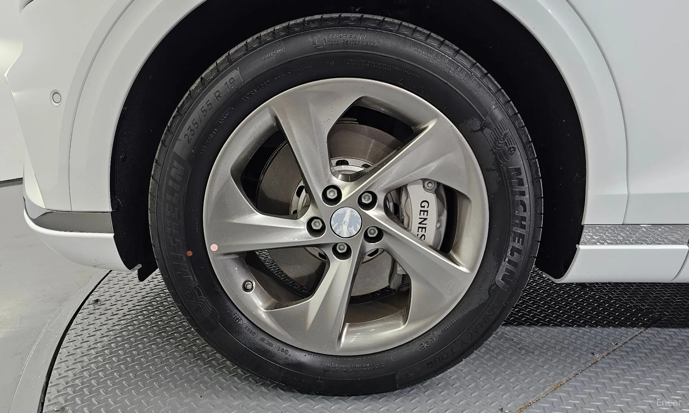 Genesis GV70 превью 5
