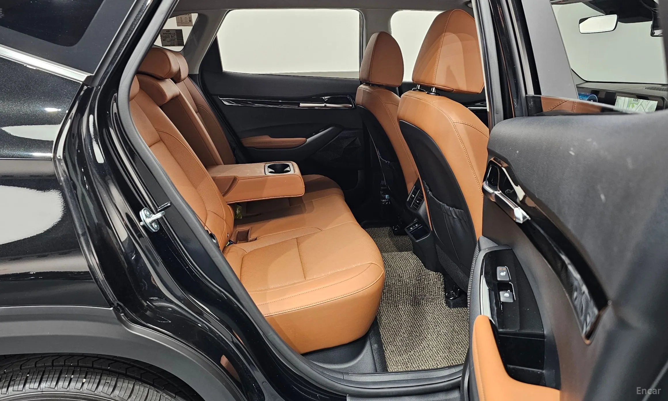 Kia Seltos превью 11