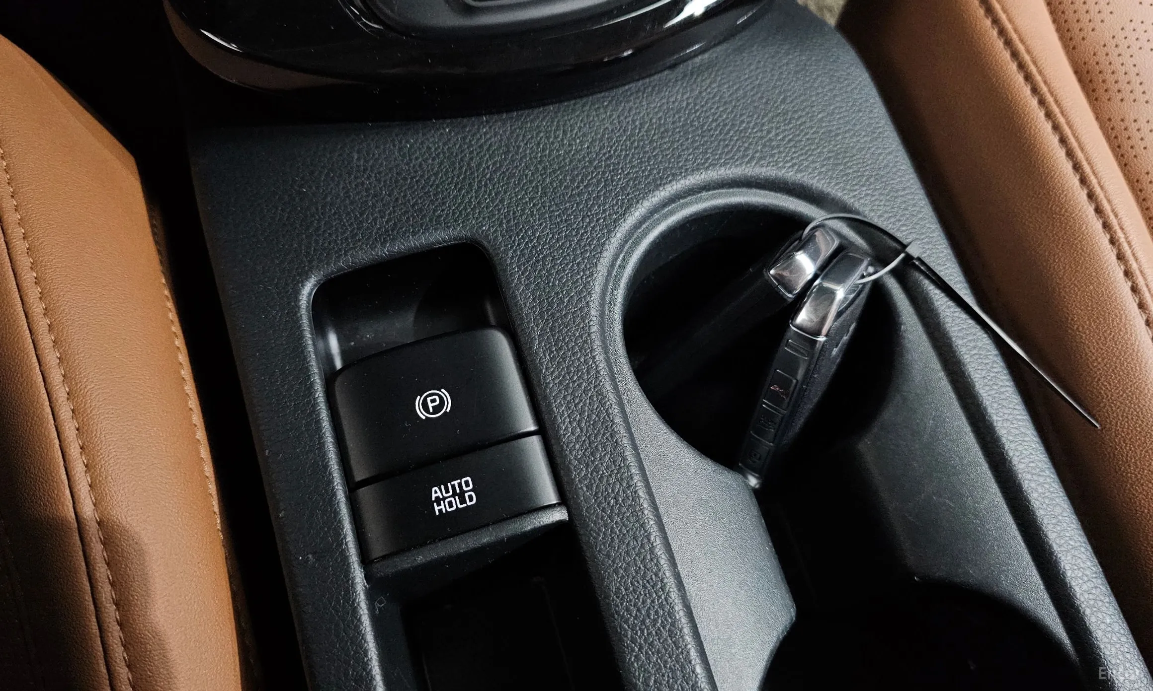 Kia Seltos превью 12