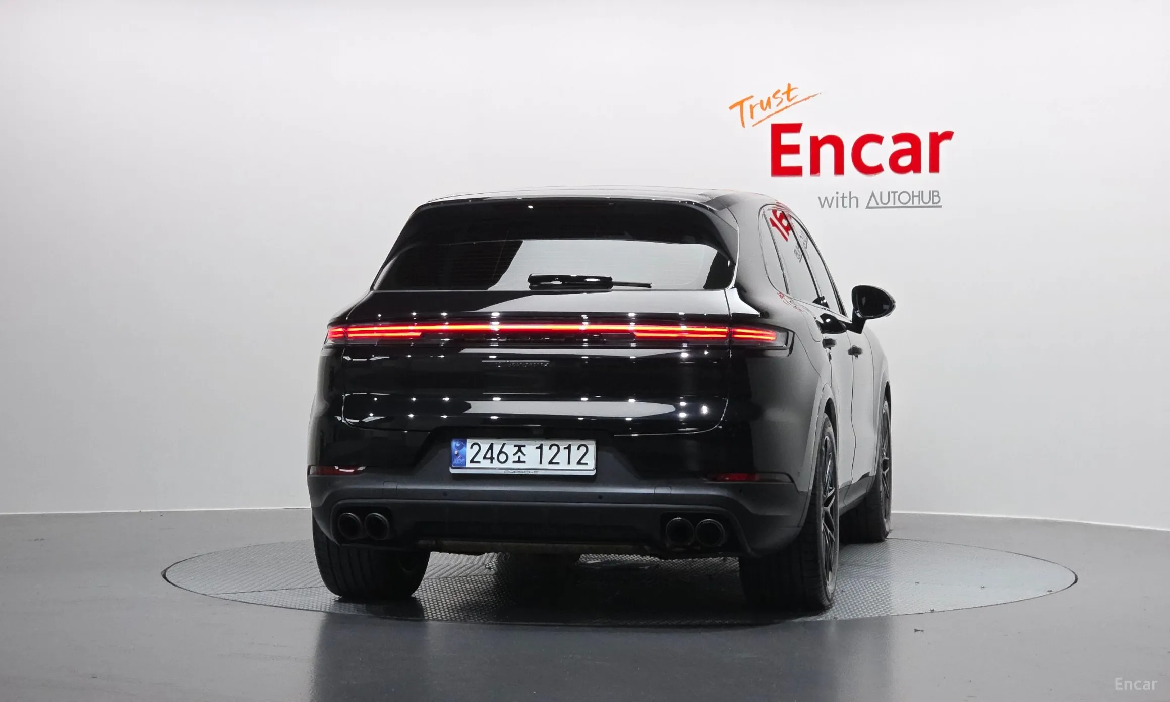 Porsche Cayenne (PO536) превью 4
