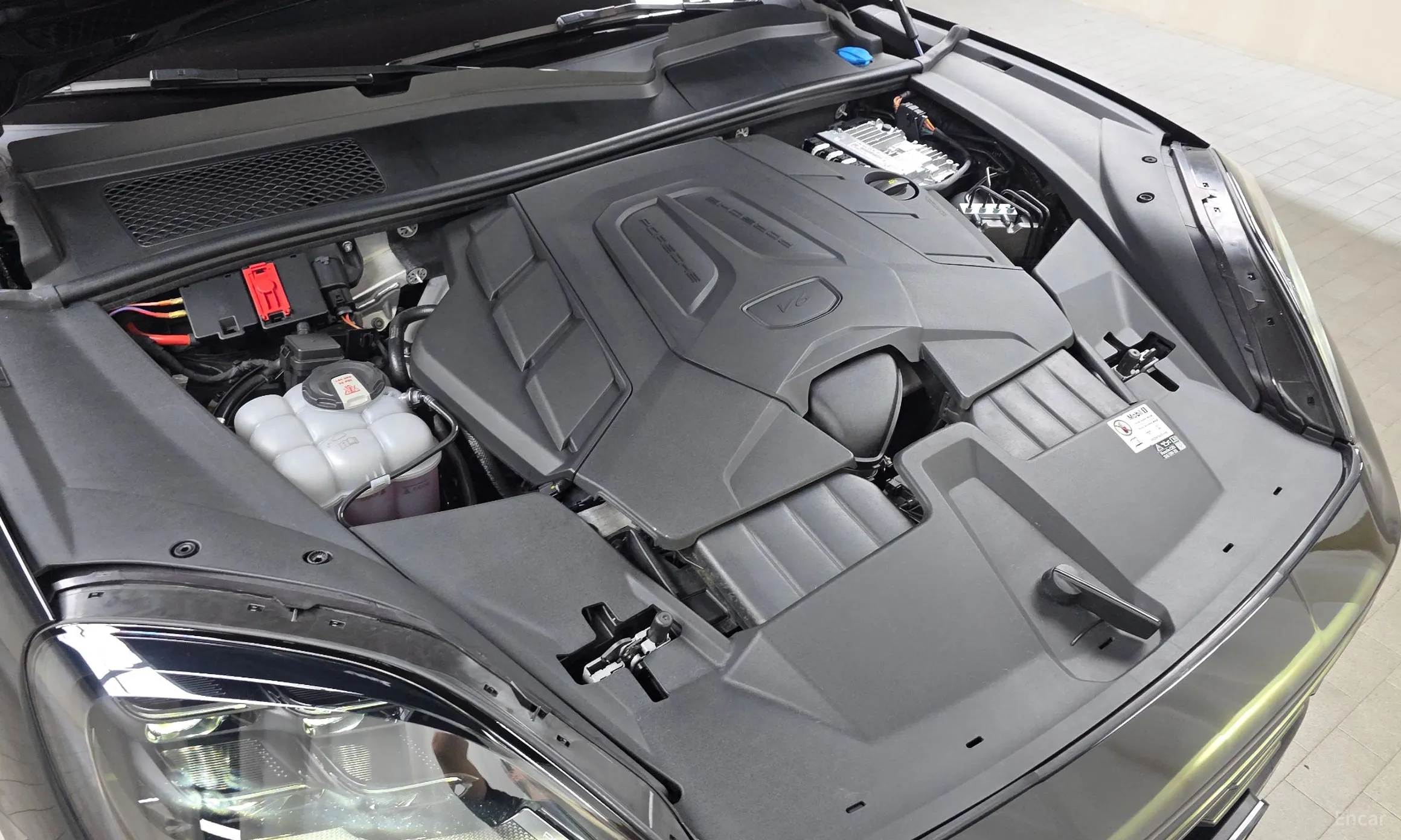 Porsche Cayenne (PO536) превью 6