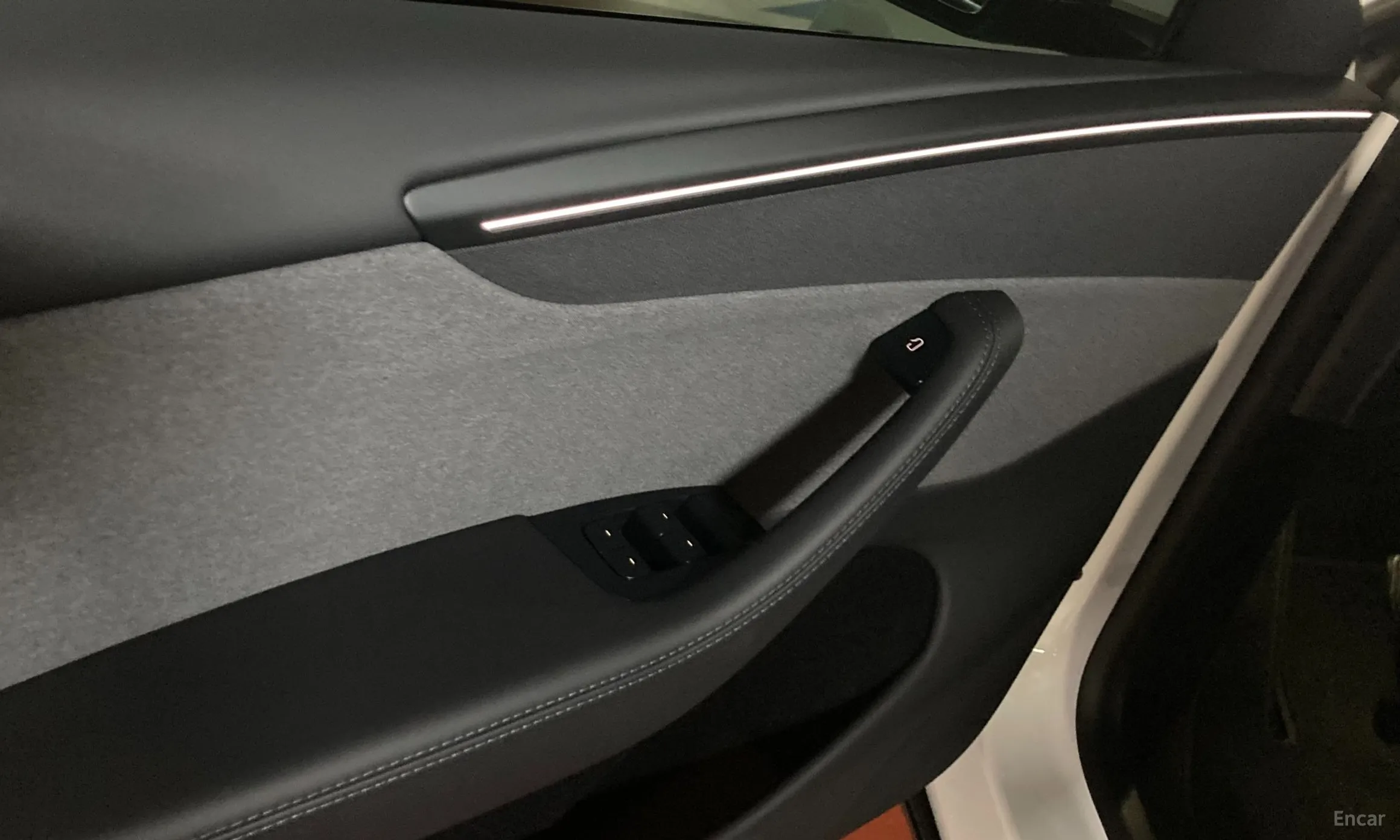 Tesla Model Y превью 10