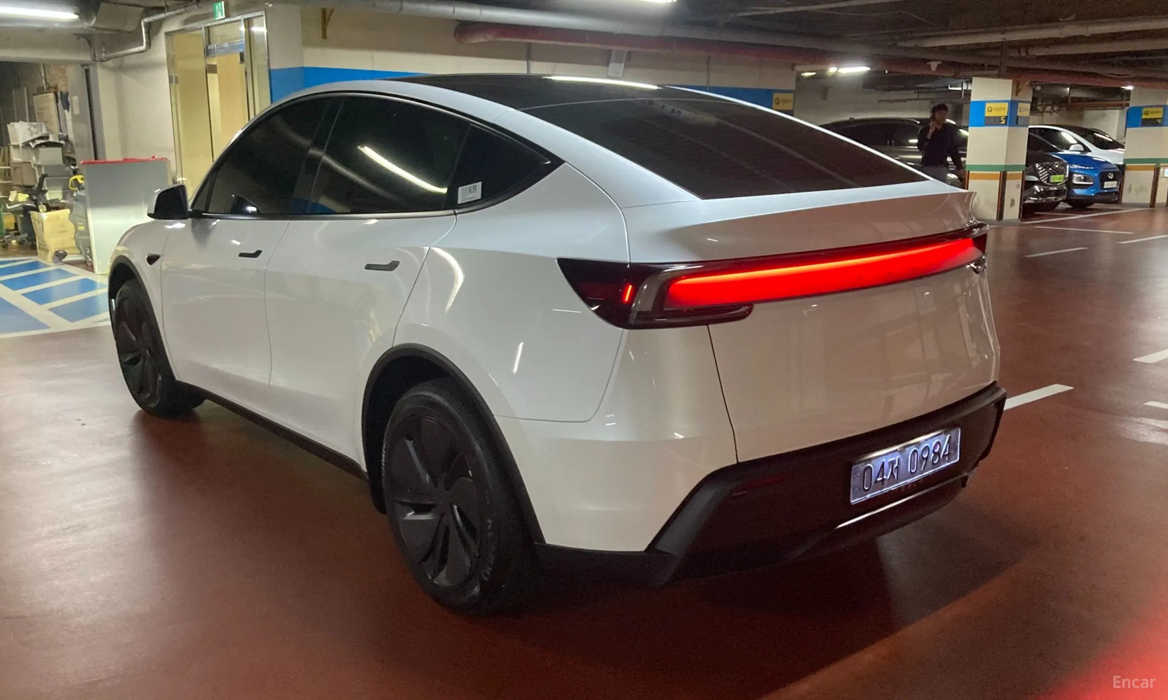 Tesla Model Y превью 6