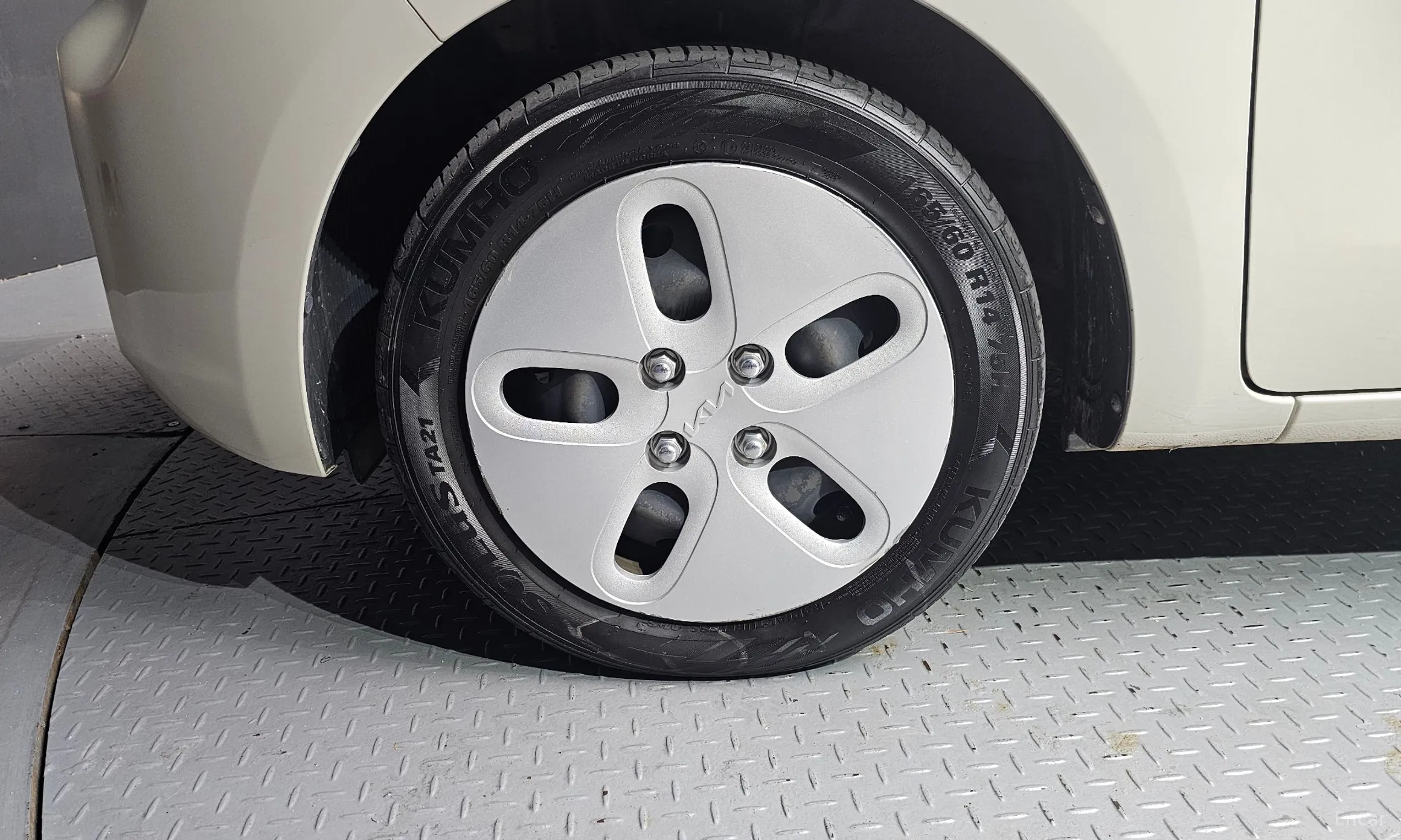 Kia Ray превью 5
