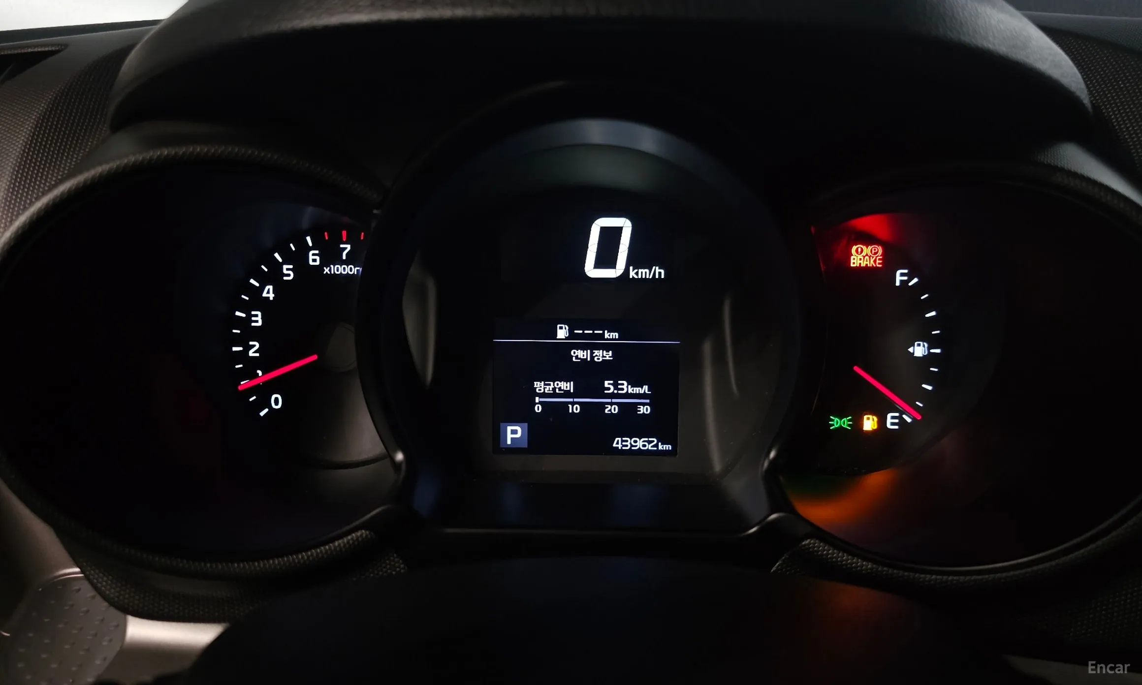 Kia Ray превью 8