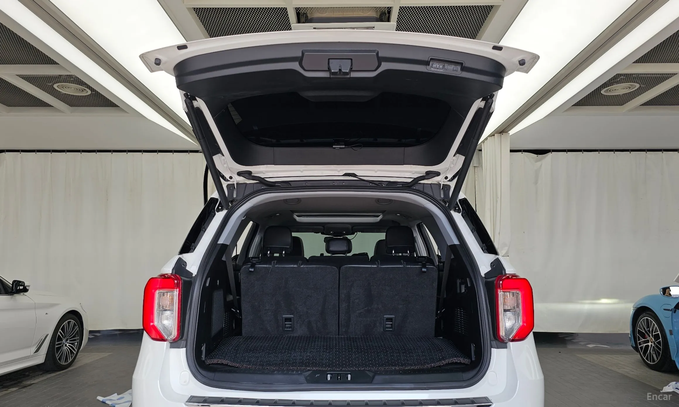Ford Explorer 6th Generation превью 20