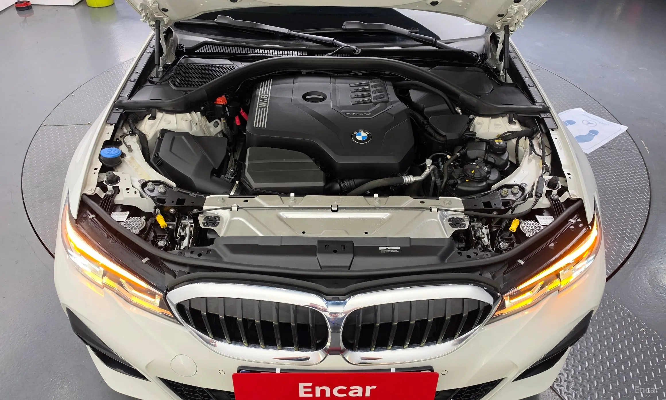 BMW 3 Series (G20) превью 6