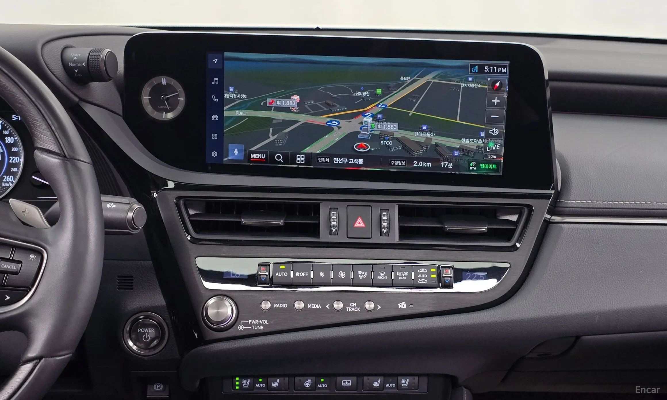 Lexus ES300h 7th Generation превью 12