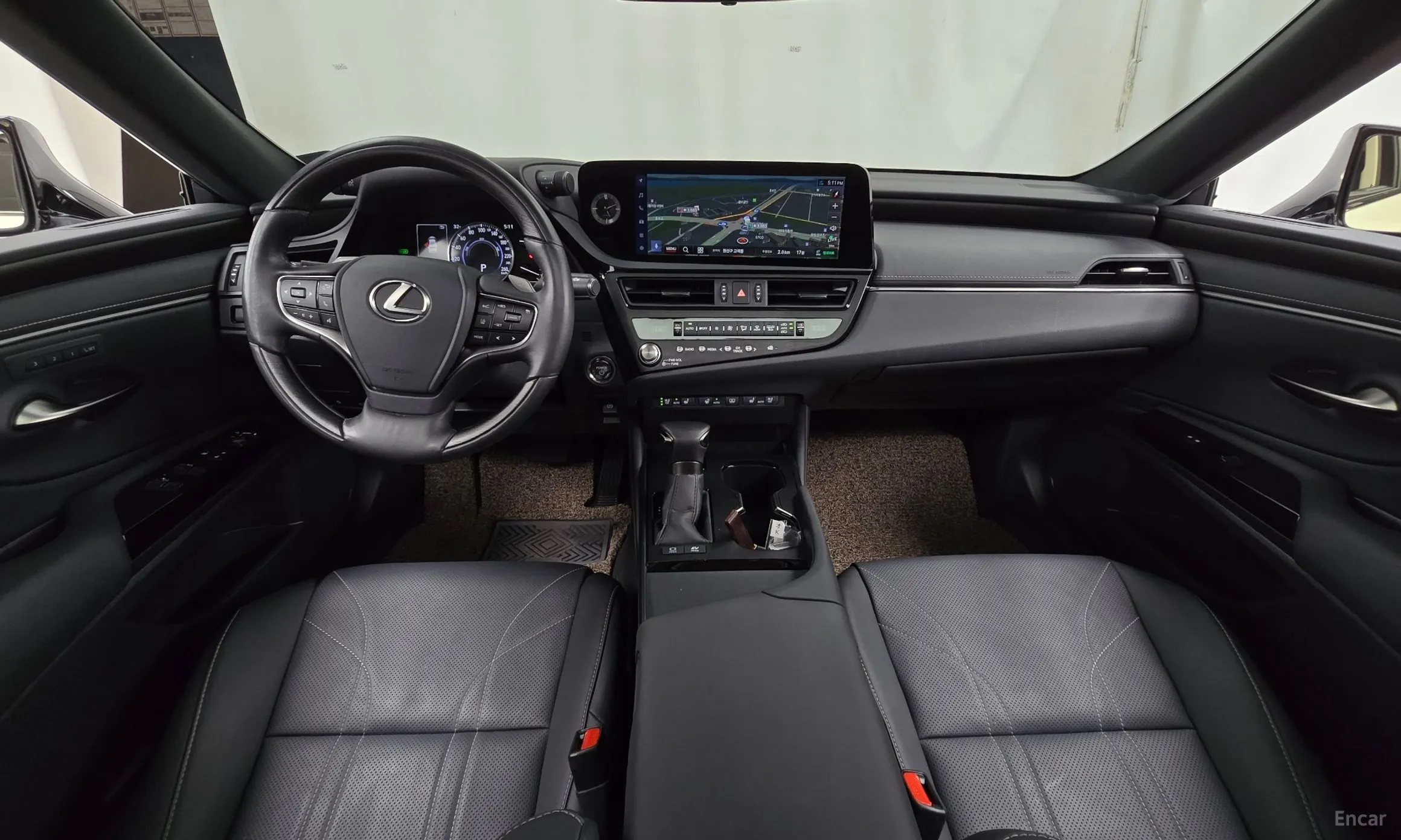 Lexus ES300h 7th Generation превью 7