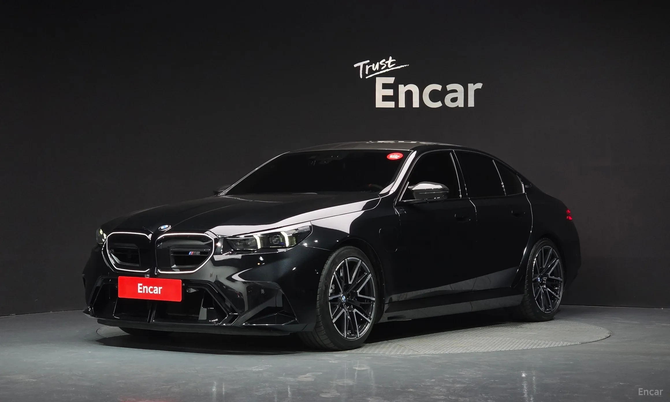 BMW M5 (G90)