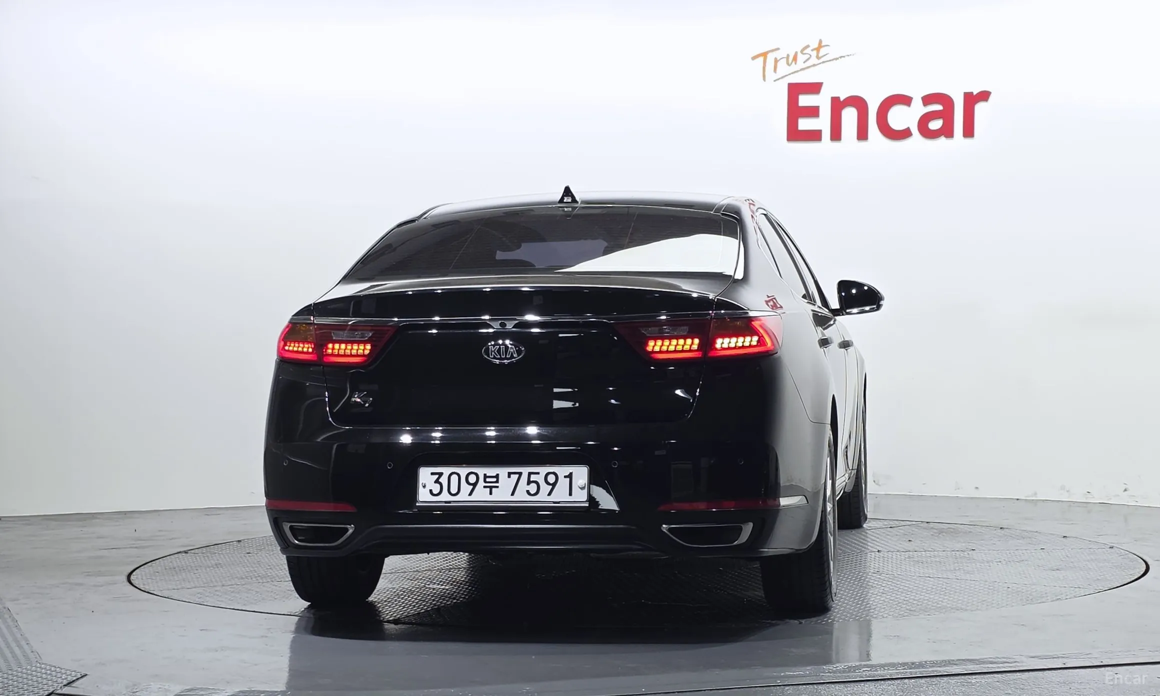 Kia K7 превью 4