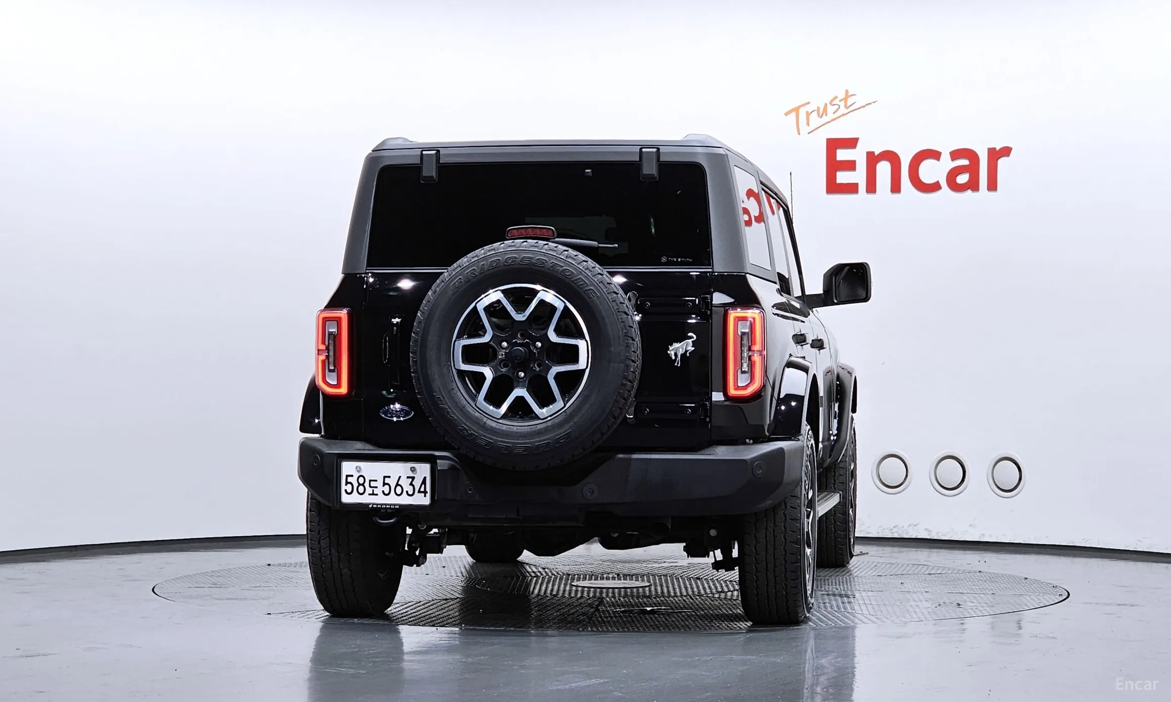 Ford Bronco 6th Generation превью 4