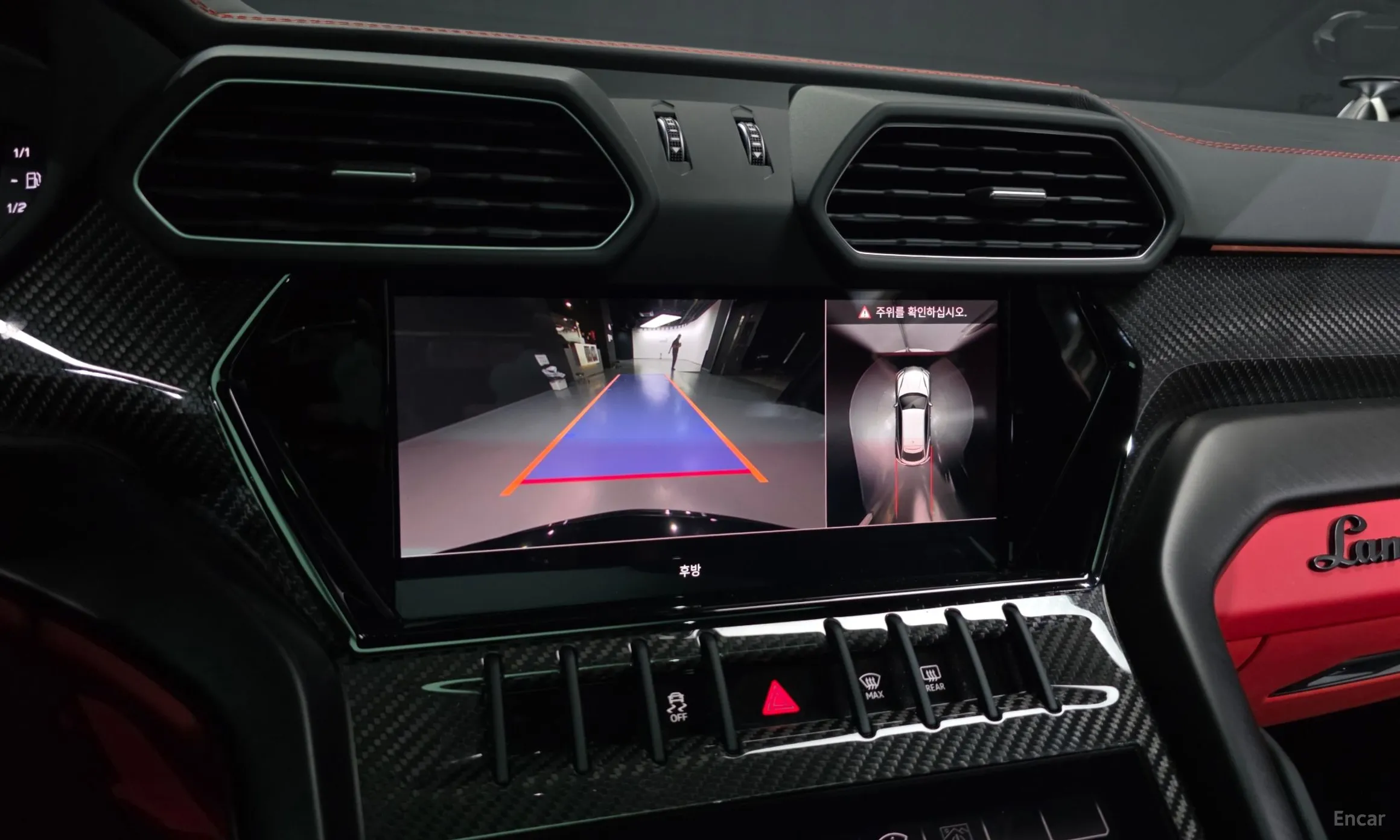 Lamborghini Urus превью 15