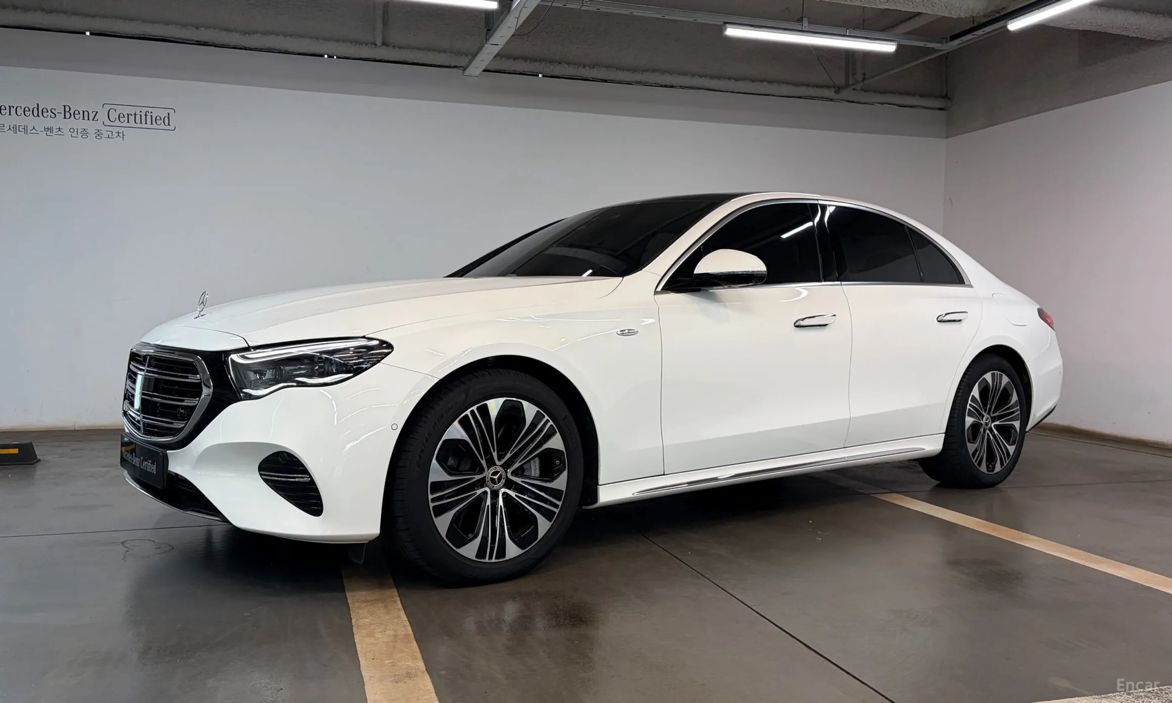 Mercedes Benz E-Class W214