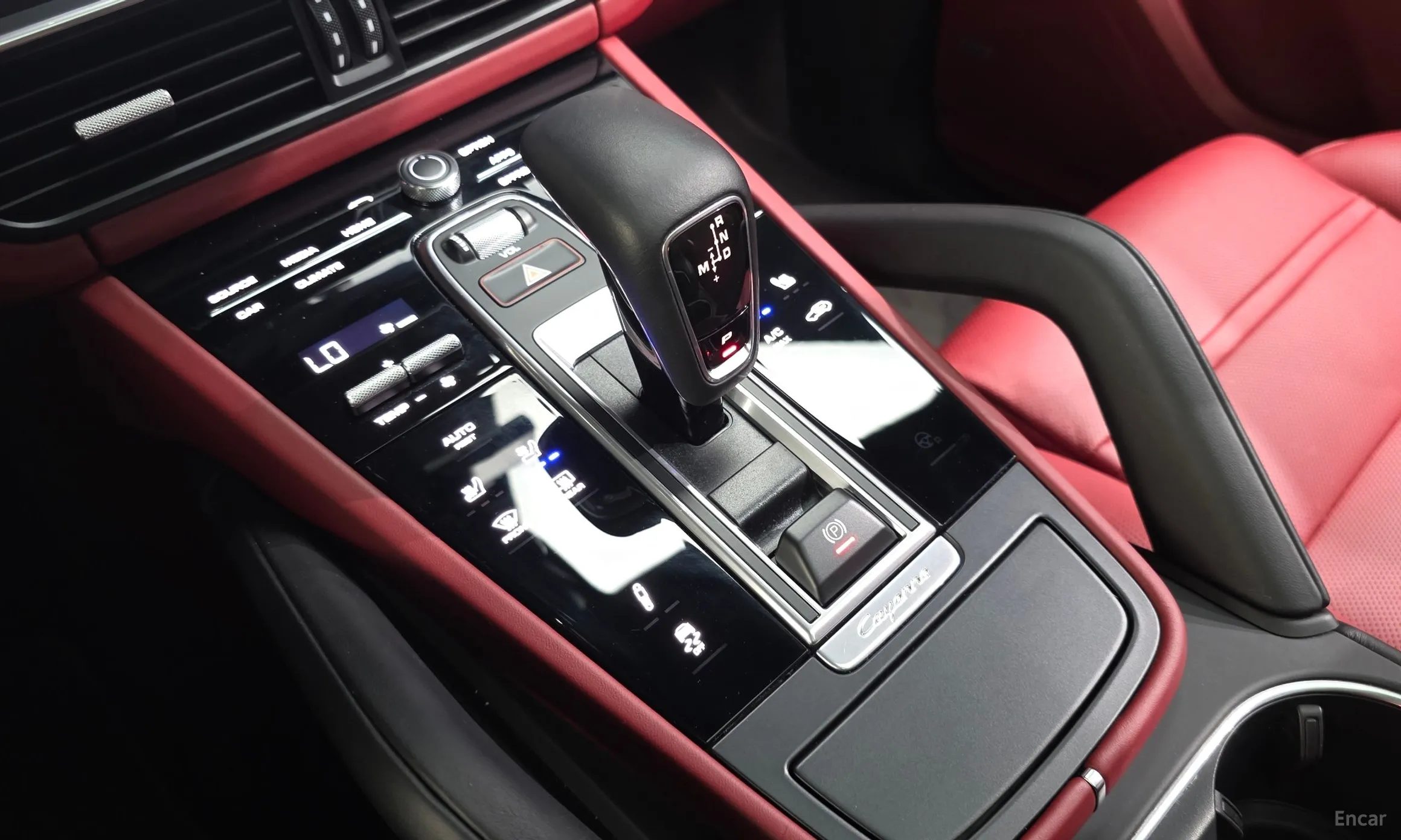 Porsche Cayenne (PO536) превью 9