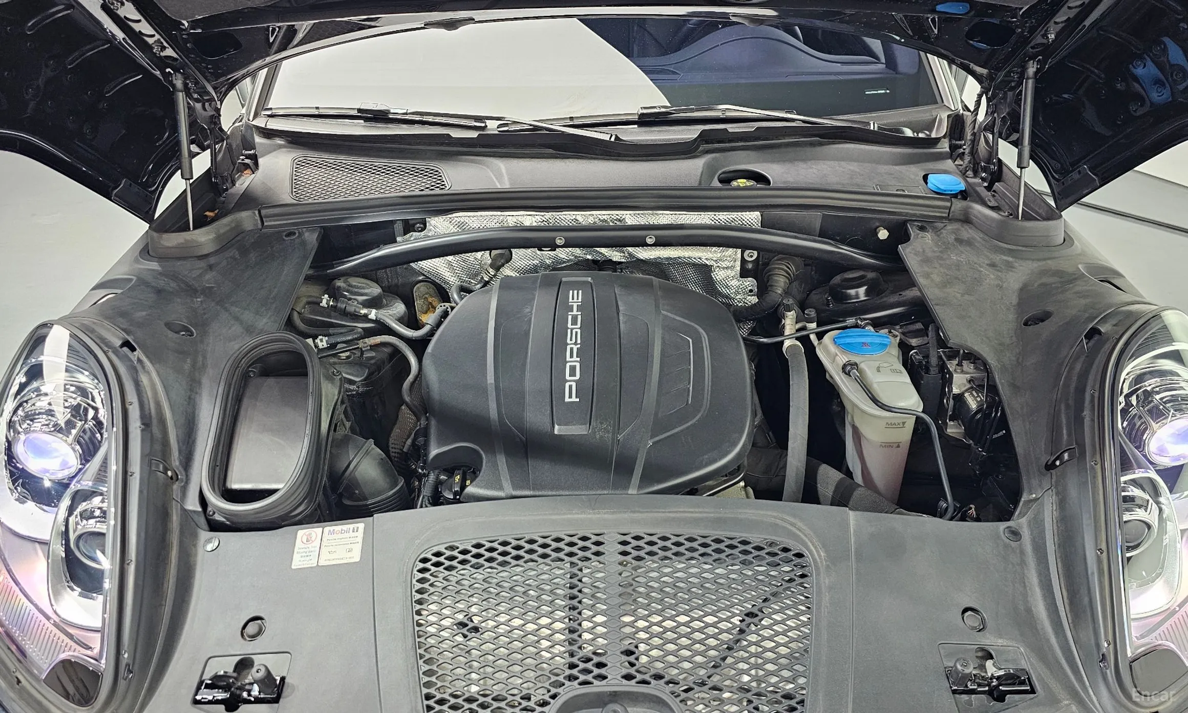 Porsche Macan превью 6