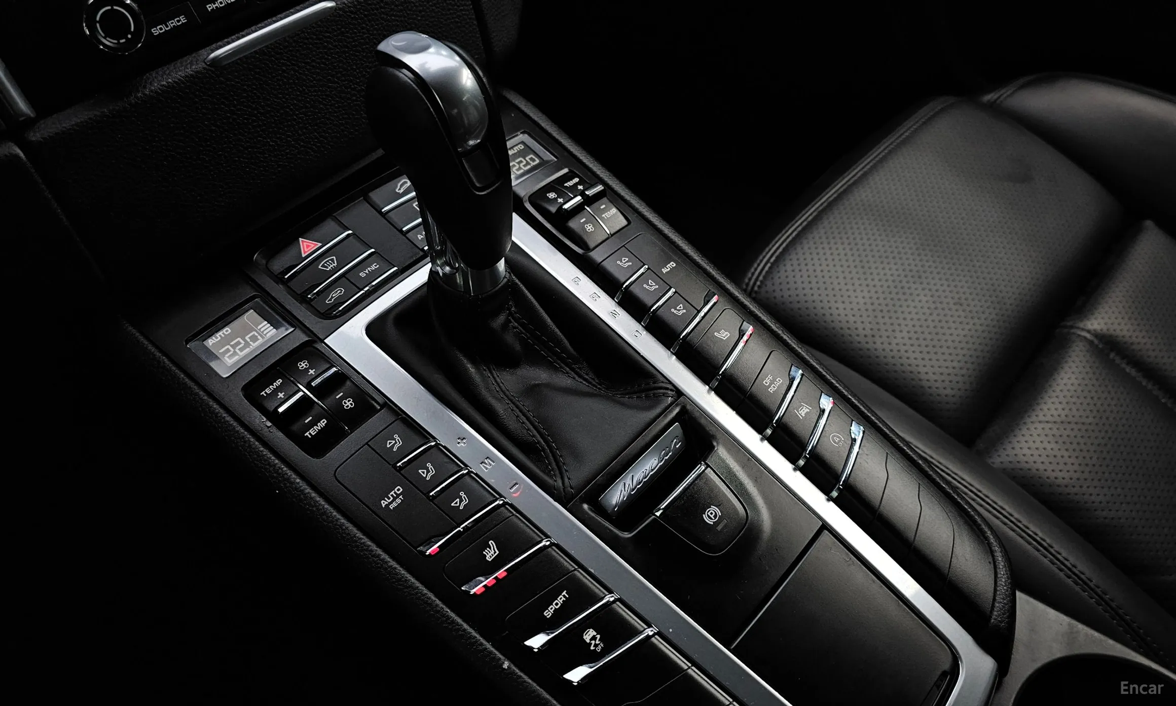 Porsche Macan превью 9
