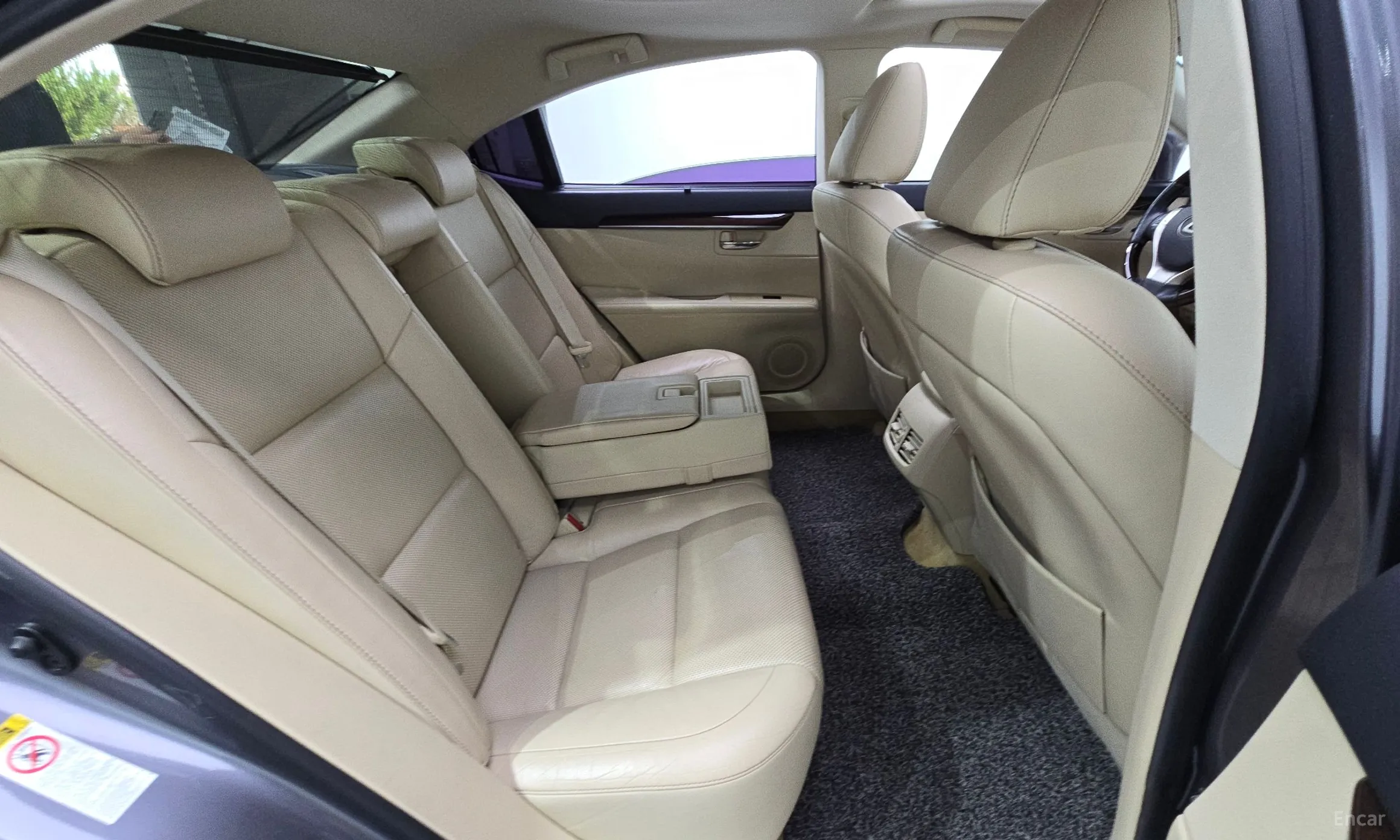 Lexus New ES300h превью 12