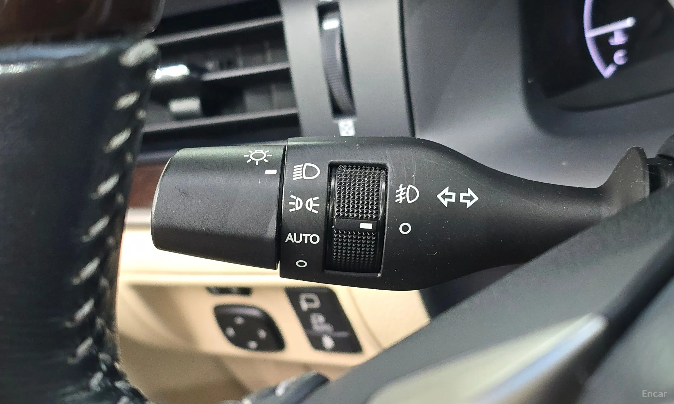 Lexus New ES300h превью 17